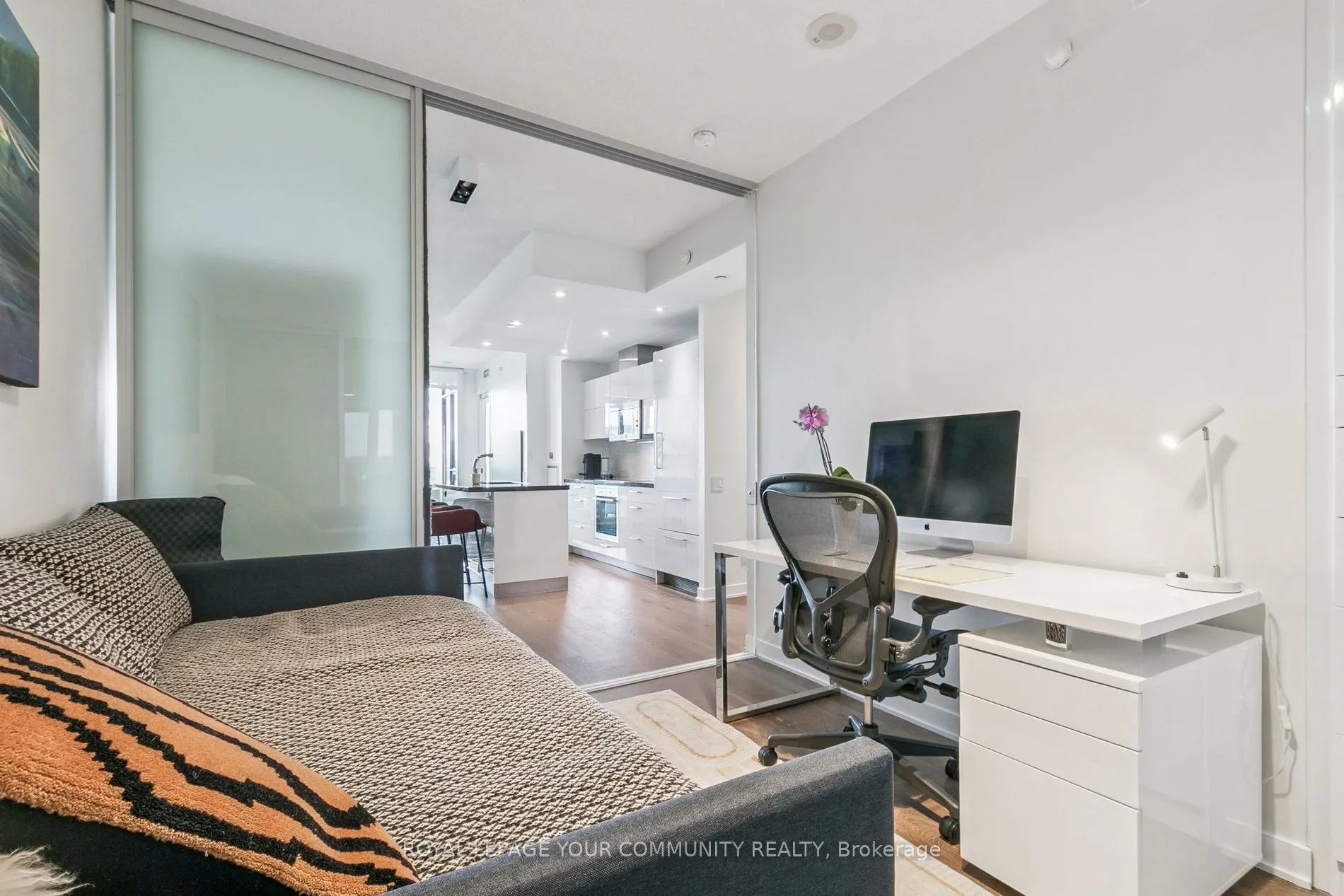 88 Park Lawn Road, #2112
