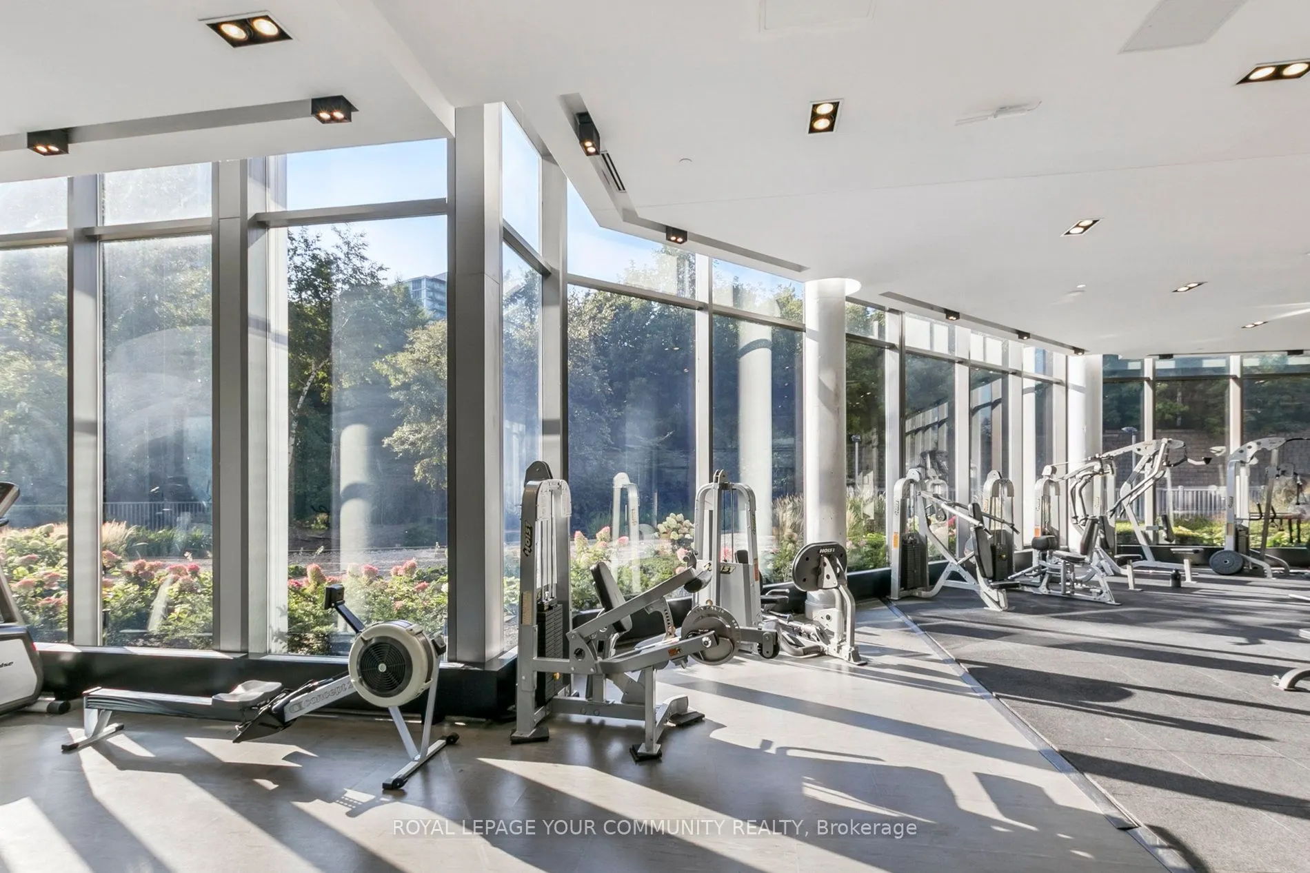 88 Park Lawn Road, #2112