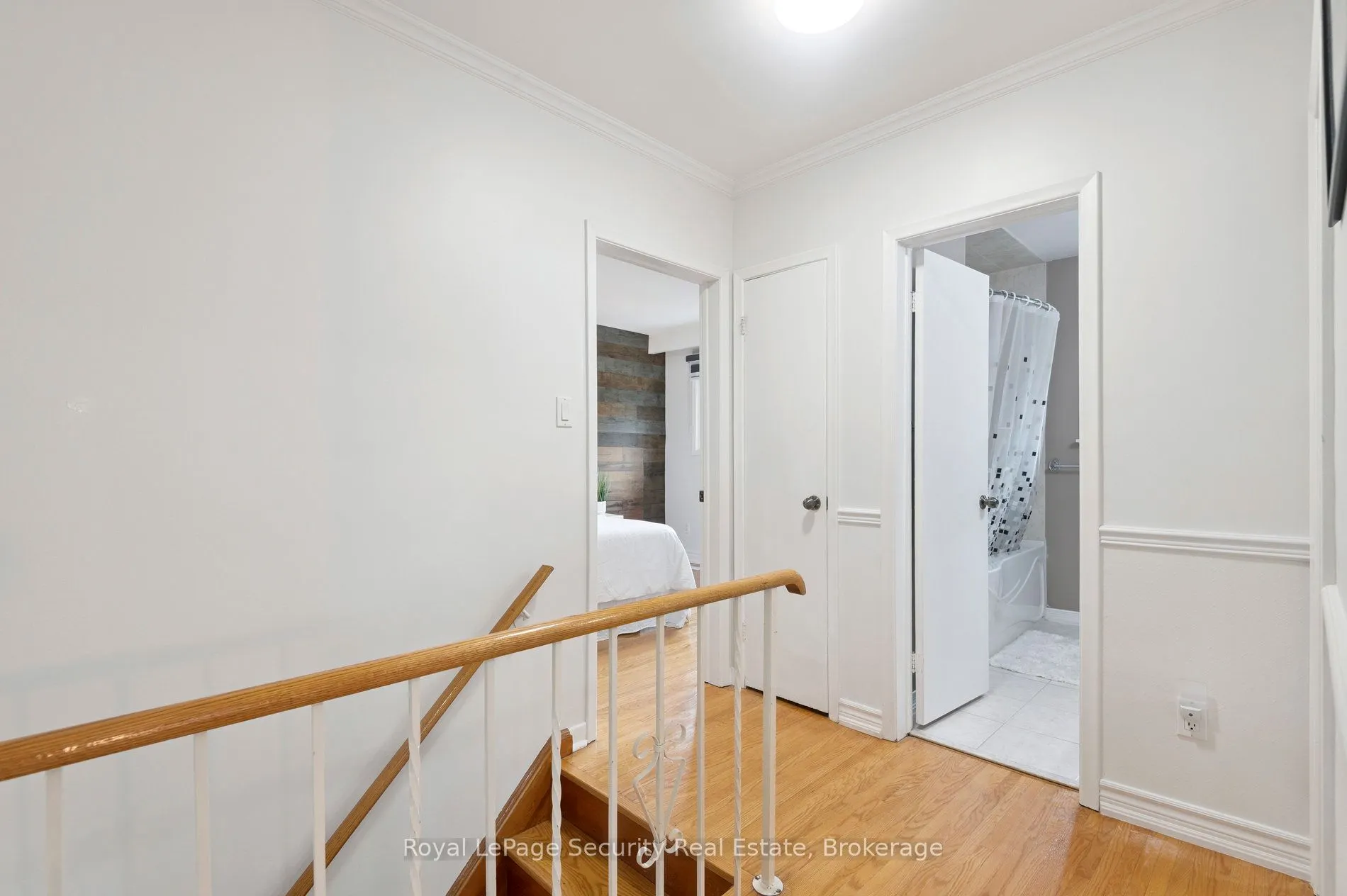128 Sentinel Road W