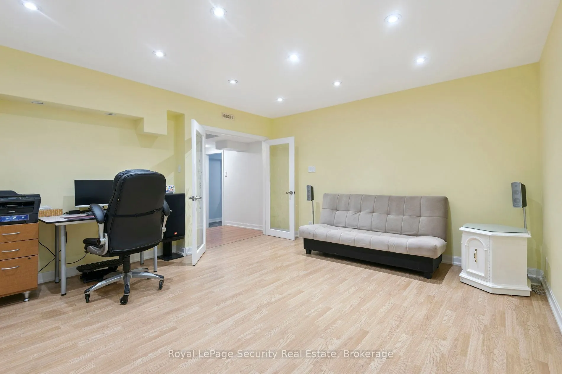 128 Sentinel Road W