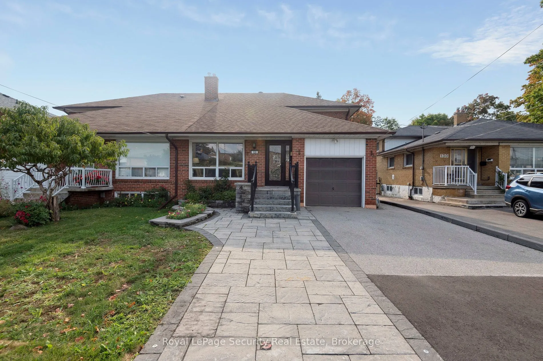 128 Sentinel Road W