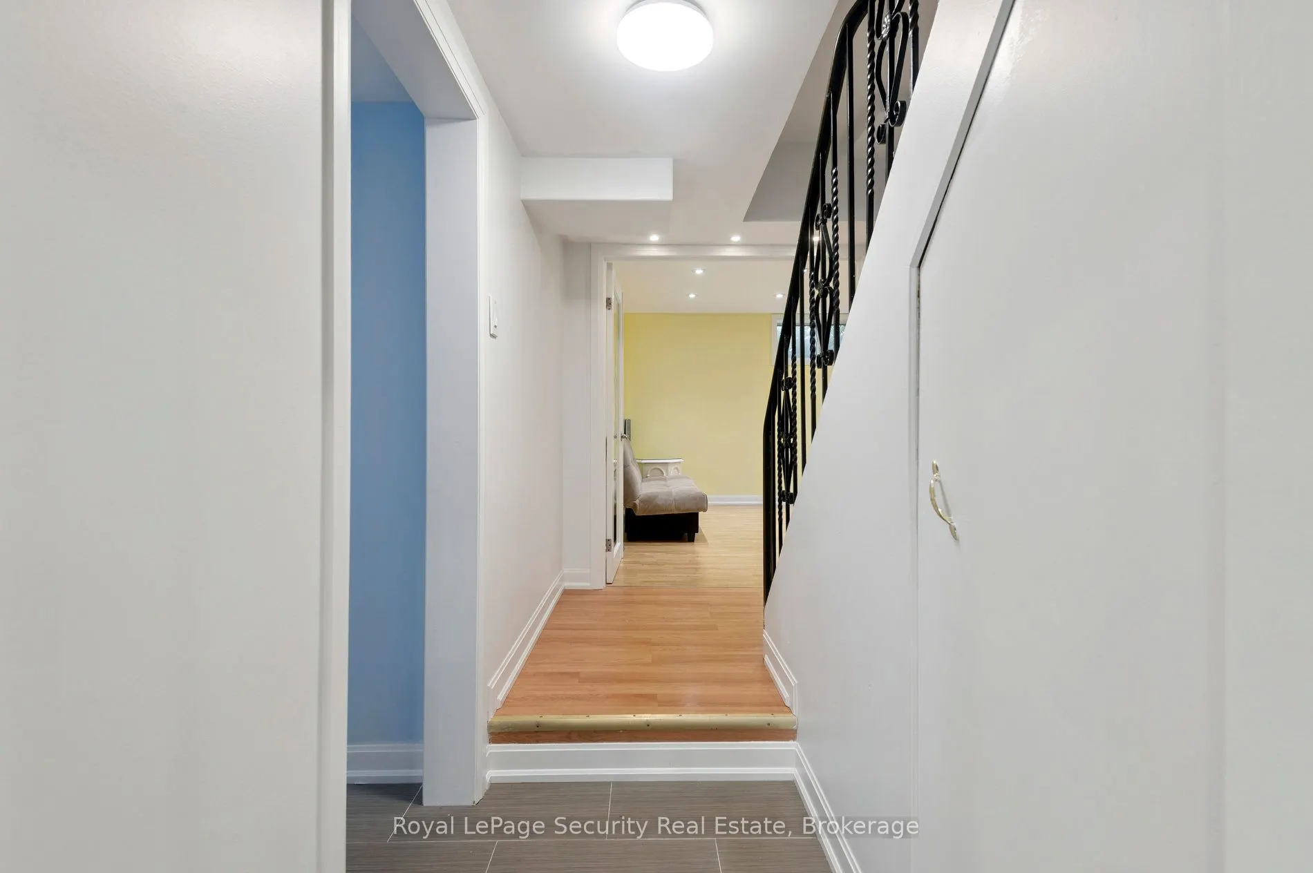 128 Sentinel Road W