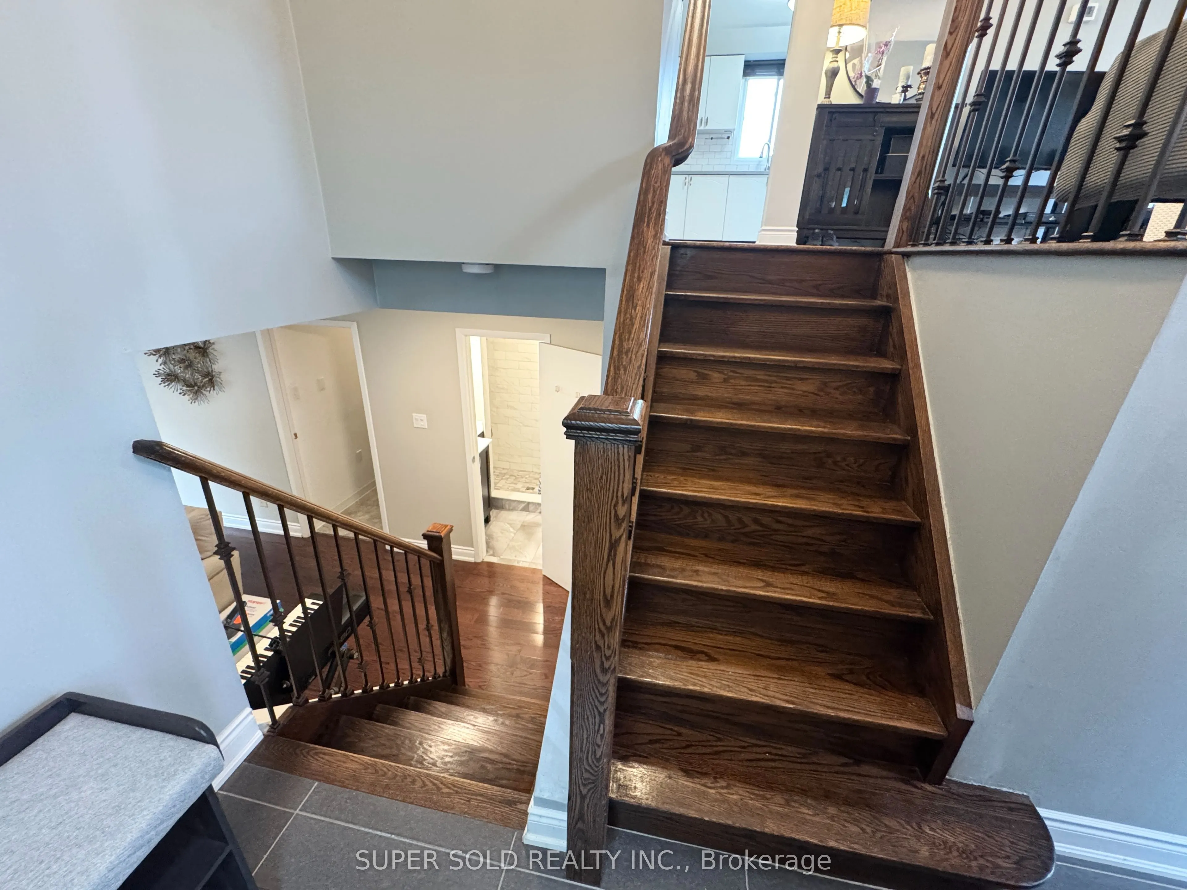 25 Floribunda Crescent