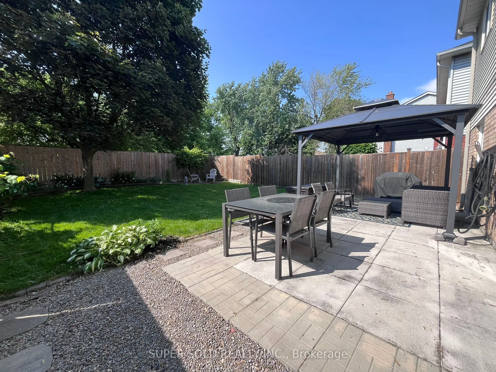 25 Floribunda Crescent