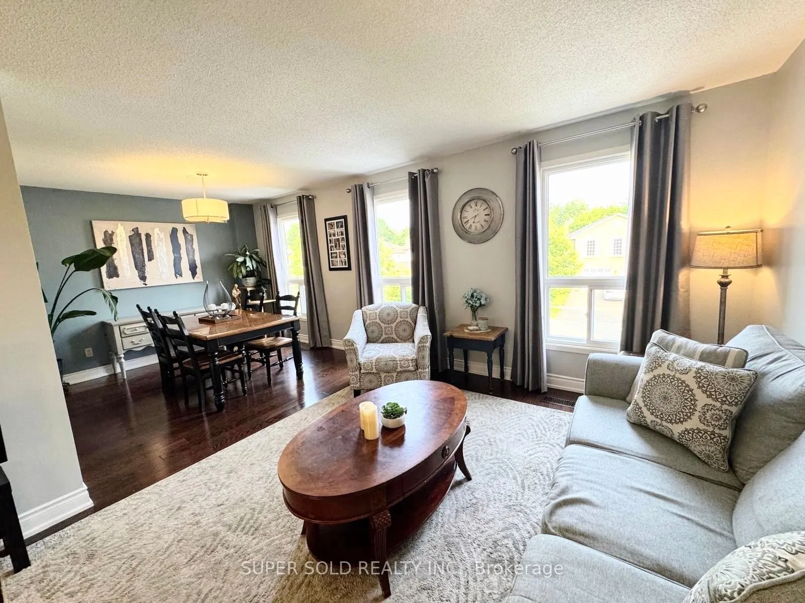 25 Floribunda Crescent