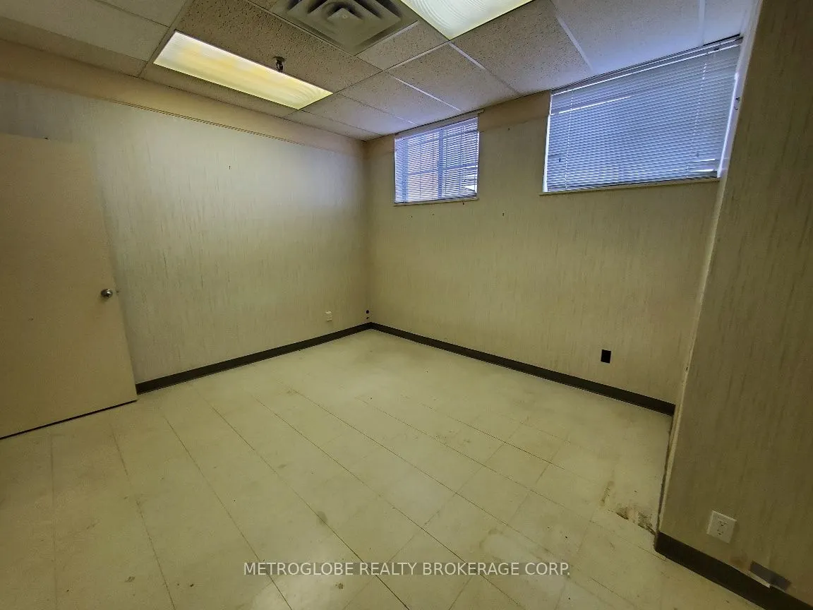 2399 Cawthra Road, #204A