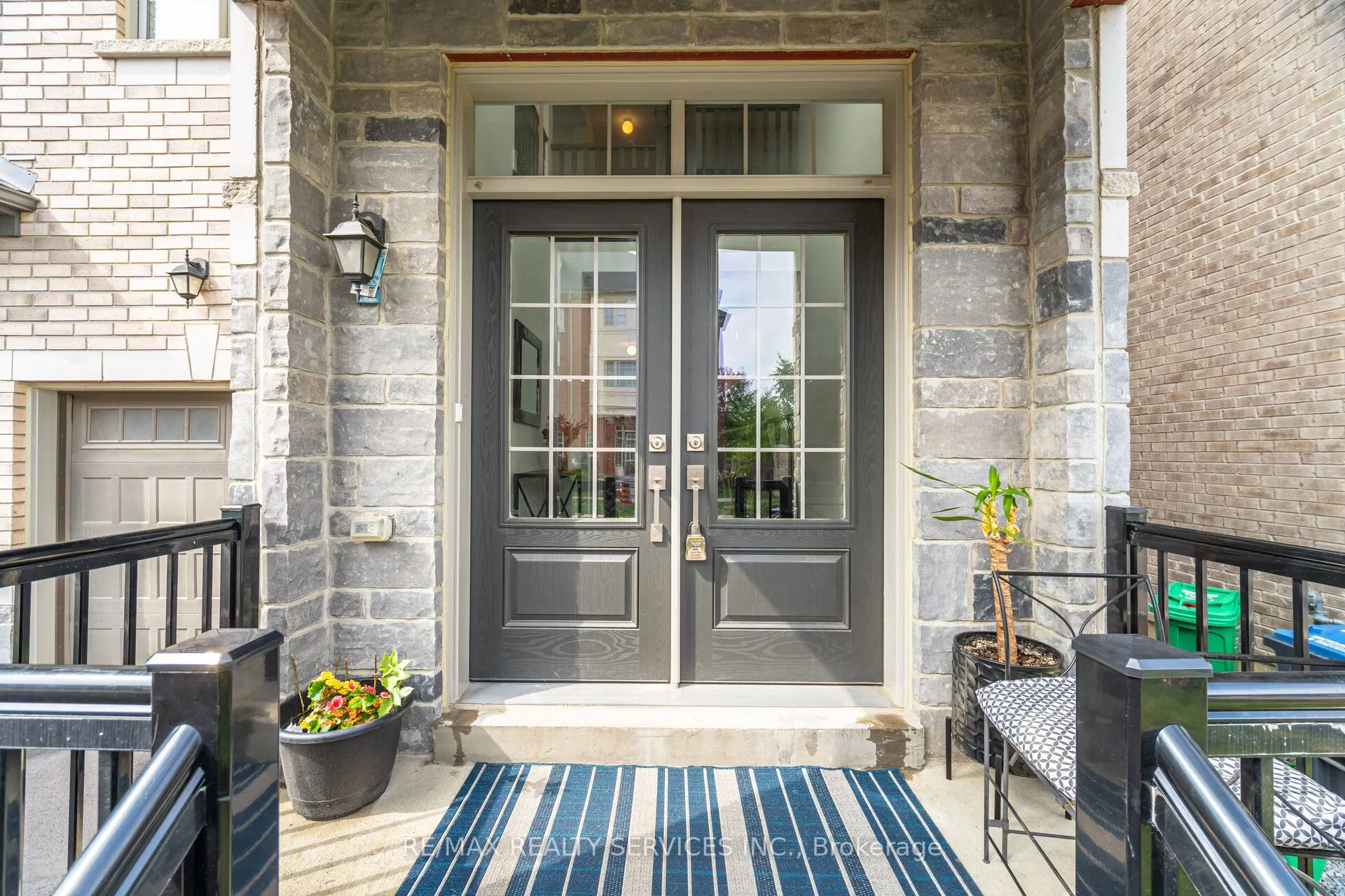 38 Foxsparrow Road