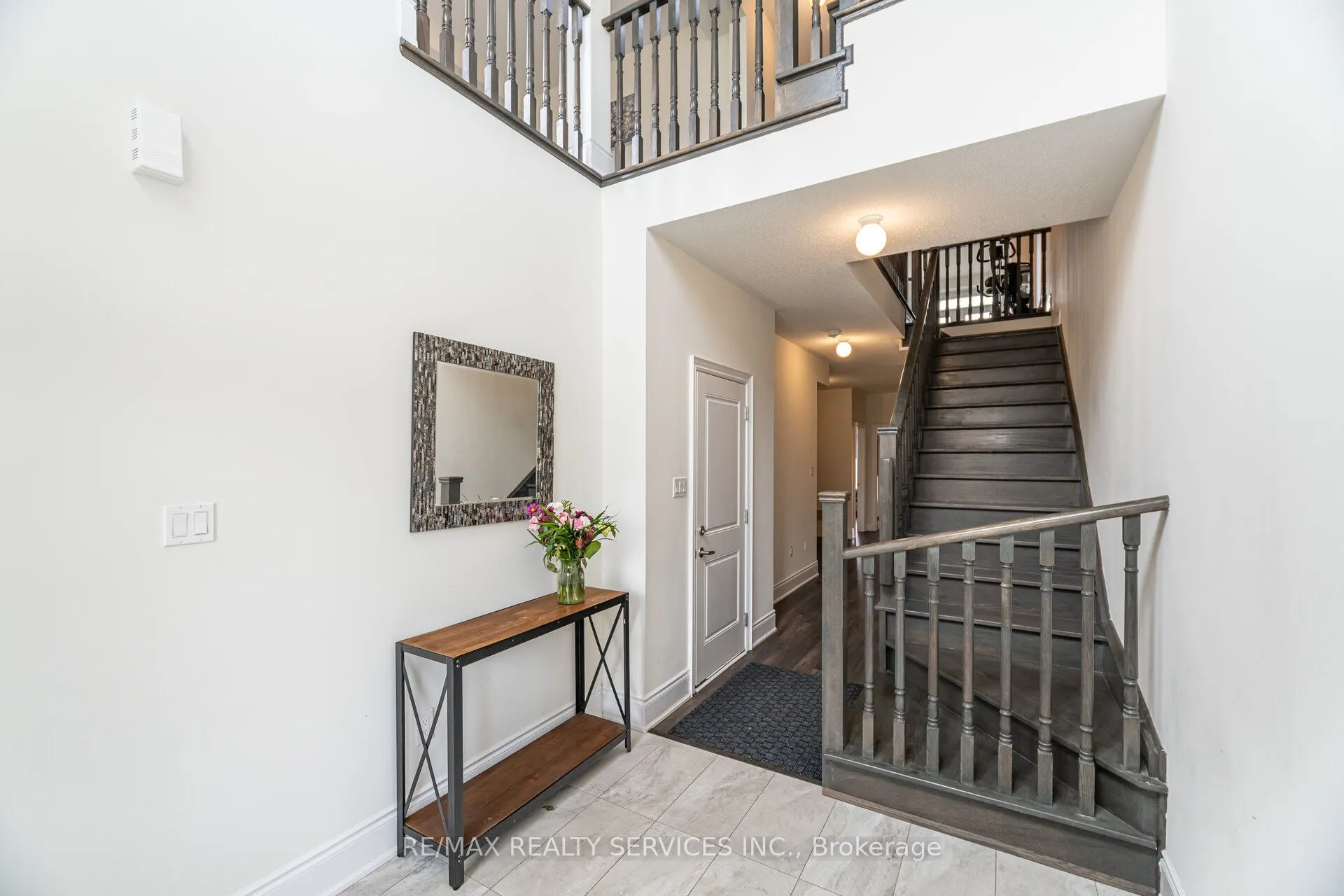 38 Foxsparrow Road