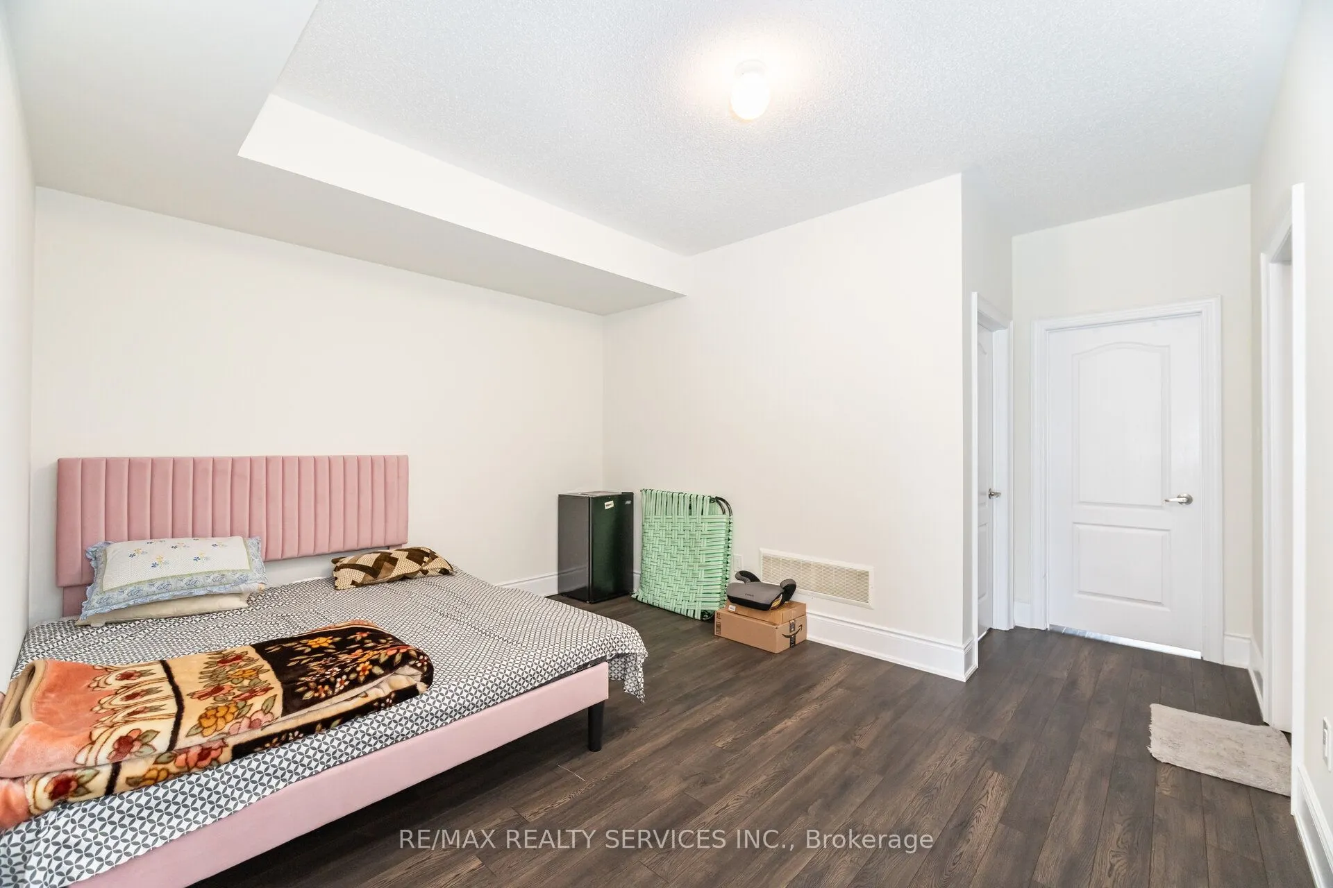 38 Foxsparrow Road