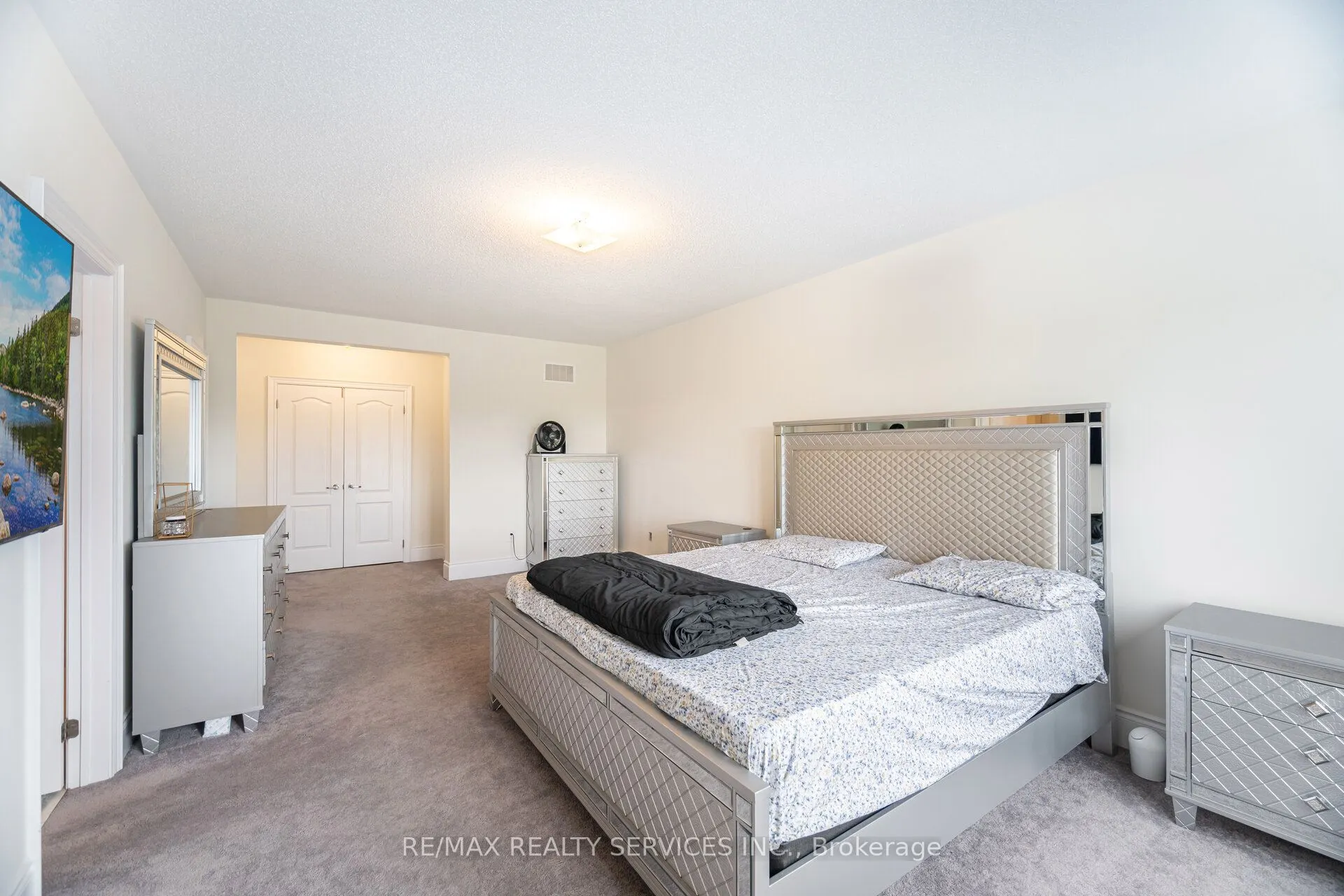 38 Foxsparrow Road