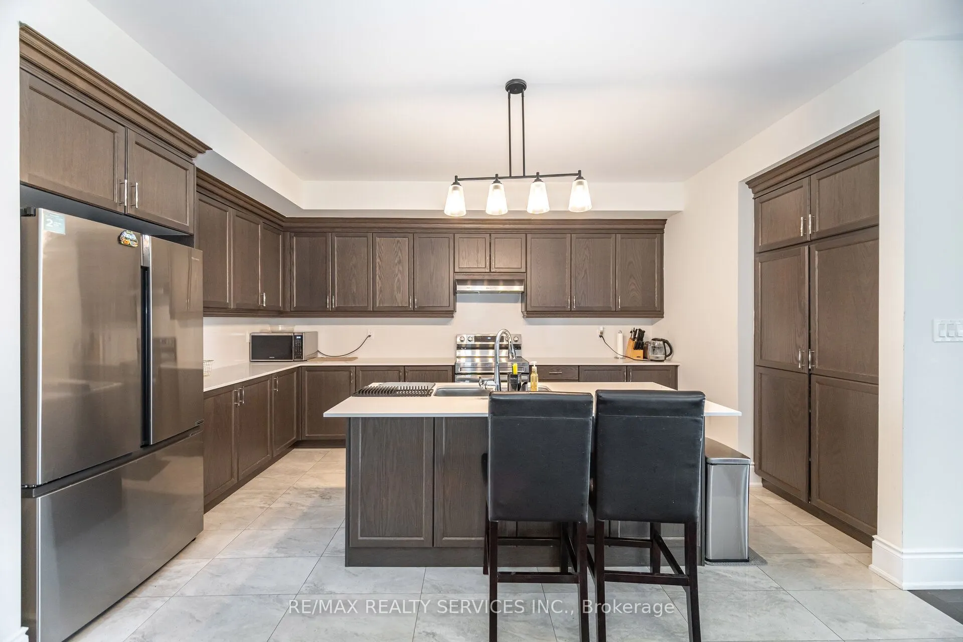 38 Foxsparrow Road