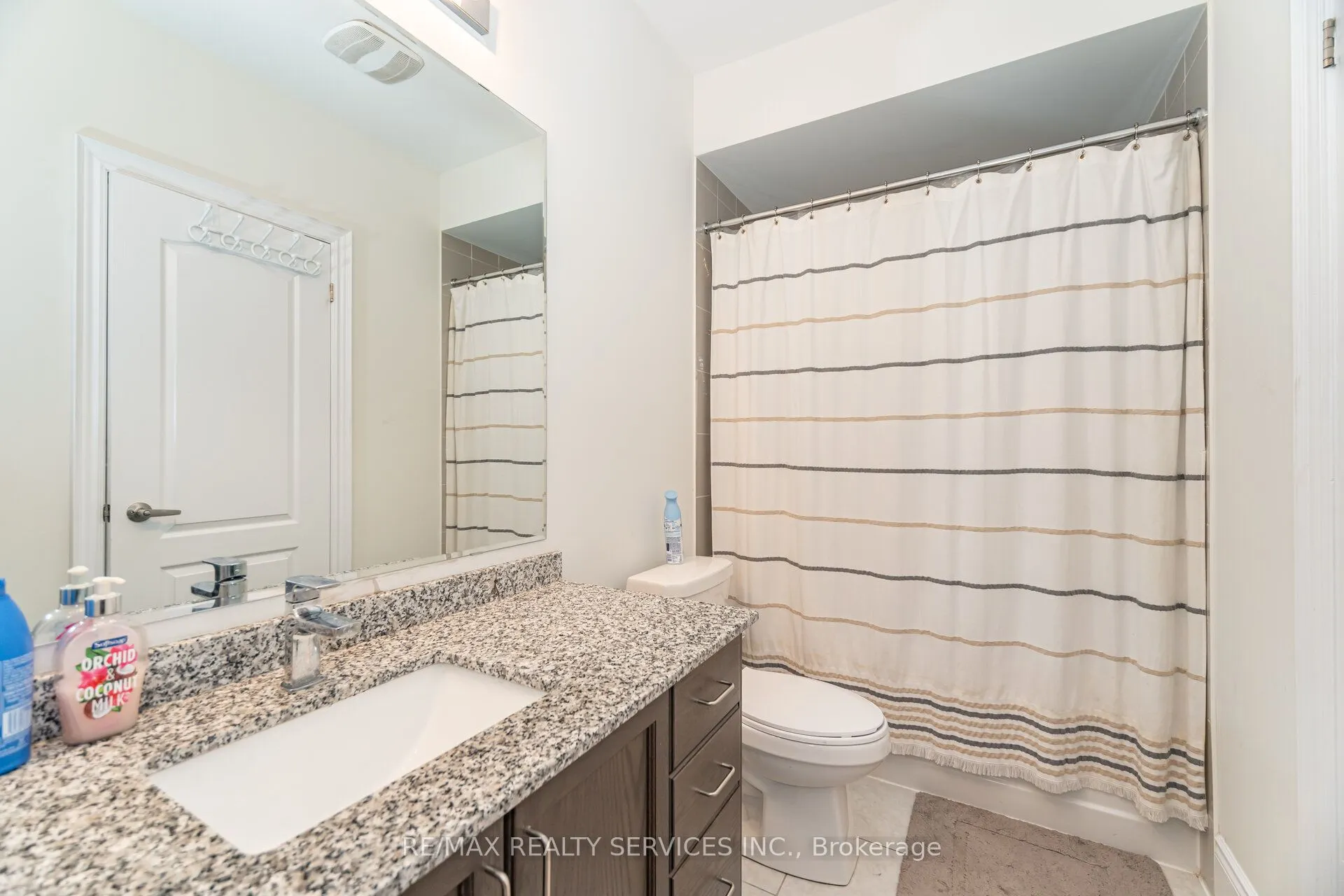 38 Foxsparrow Road