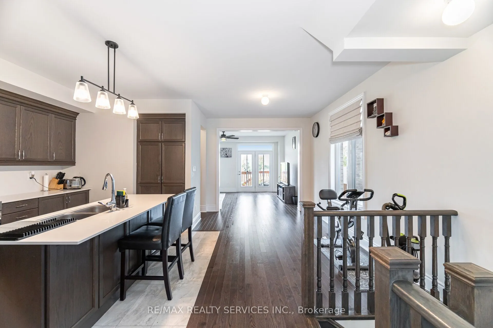 38 Foxsparrow Road