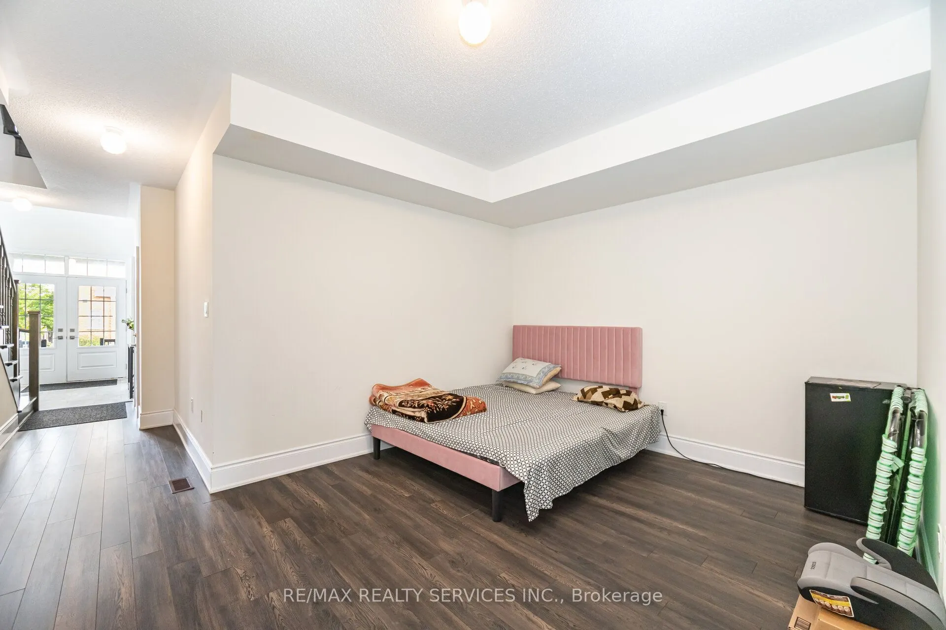 38 Foxsparrow Road