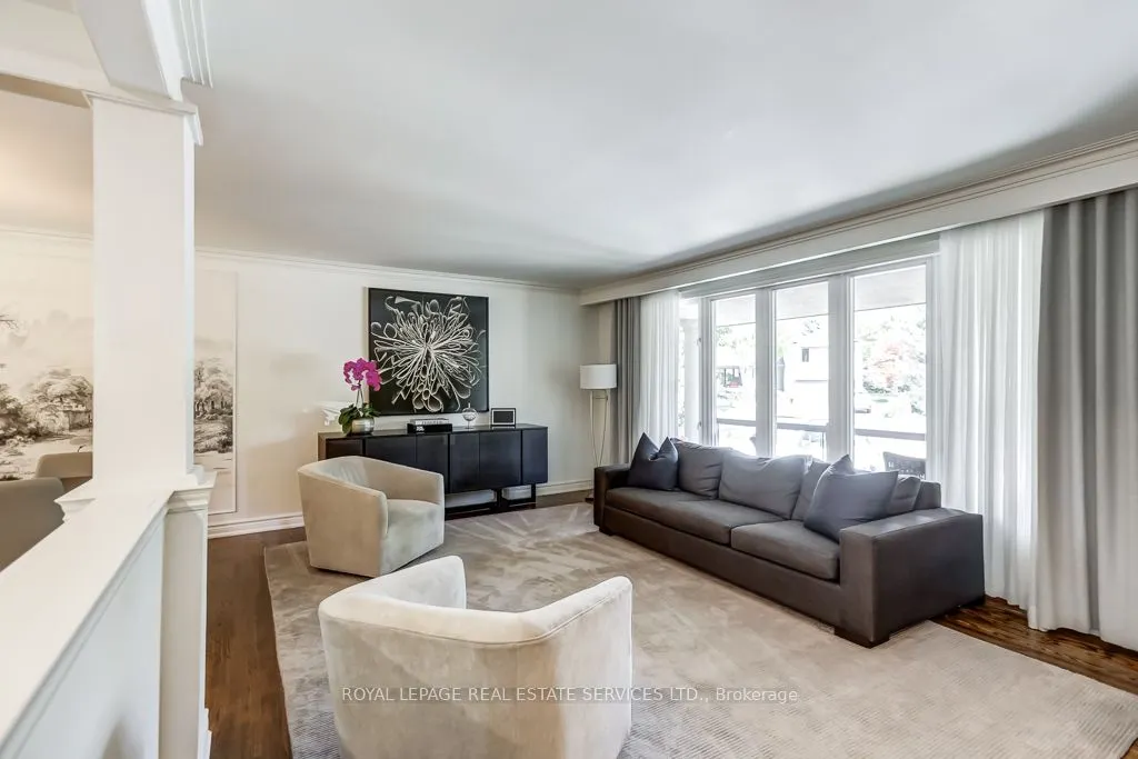 6 Cadman Court