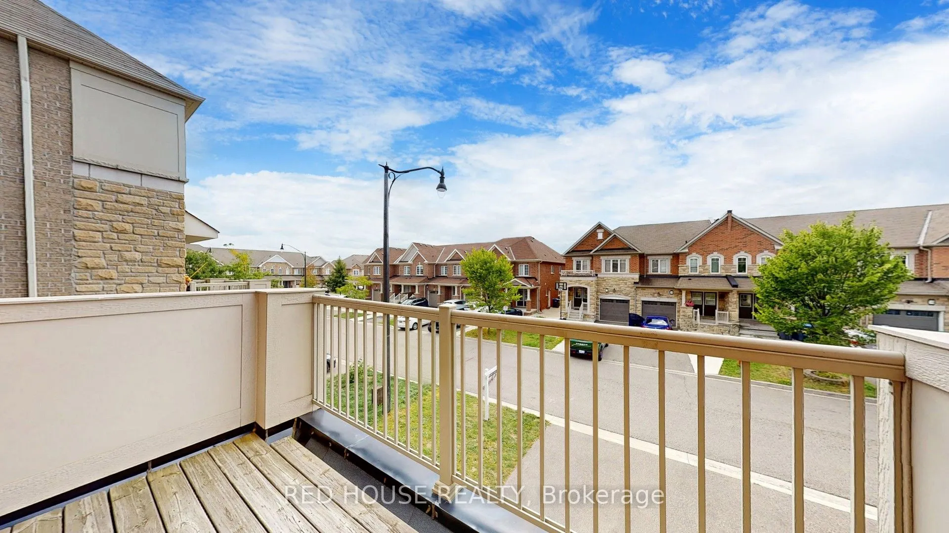 9 Daylight Street