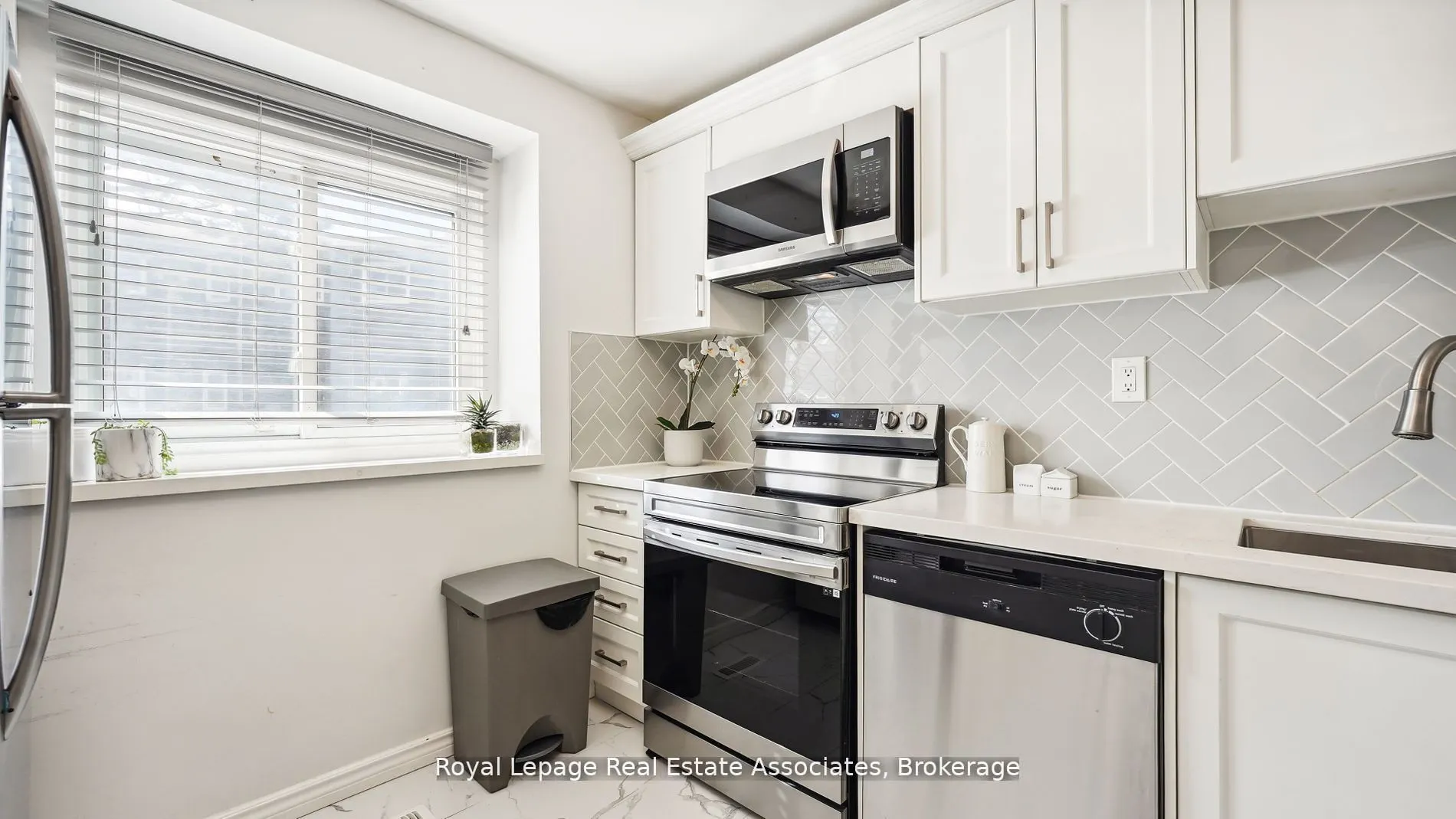 6855 Glen Erin Drive, #20