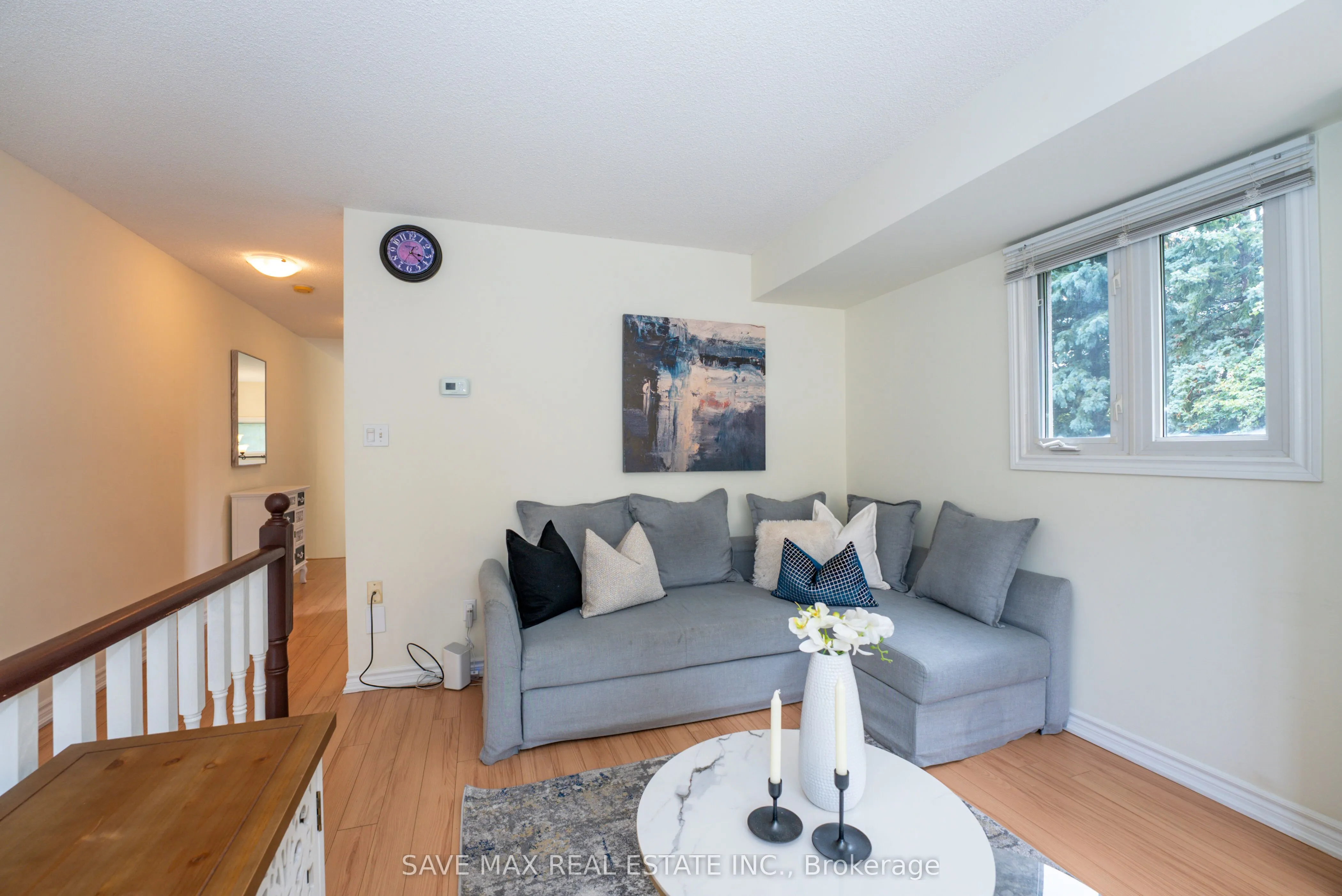 840 Dundas Street W, #25
