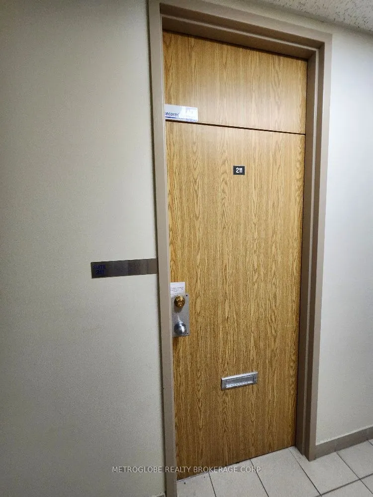 1030 Kamato Road, #211&212