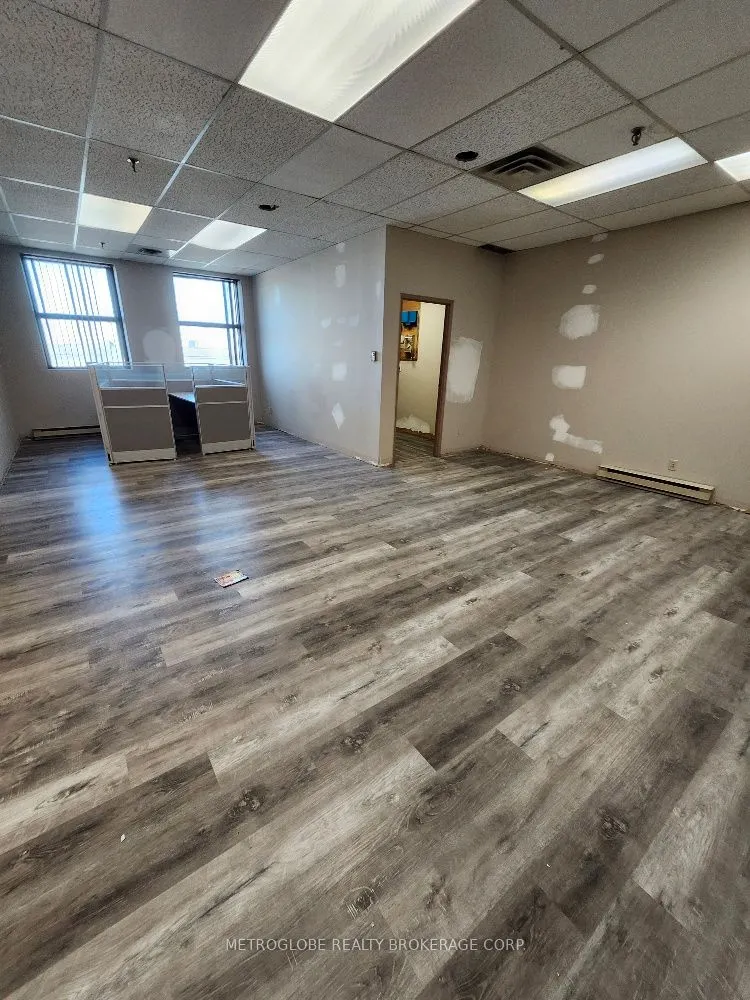 5511 Tomken Road, #201-203