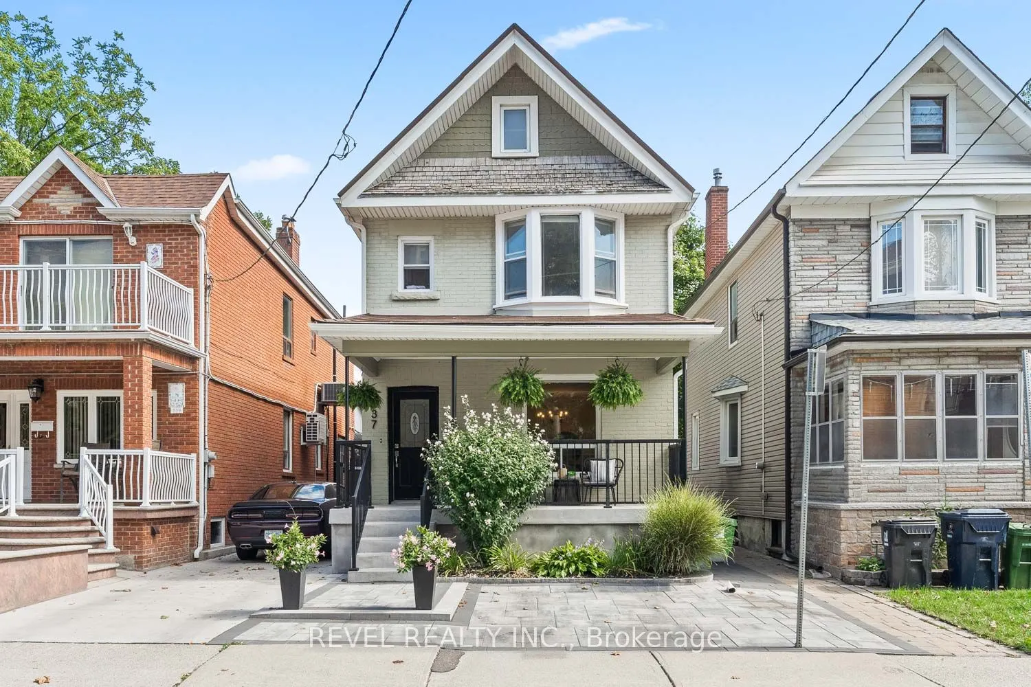 237 Bartlett Avenue