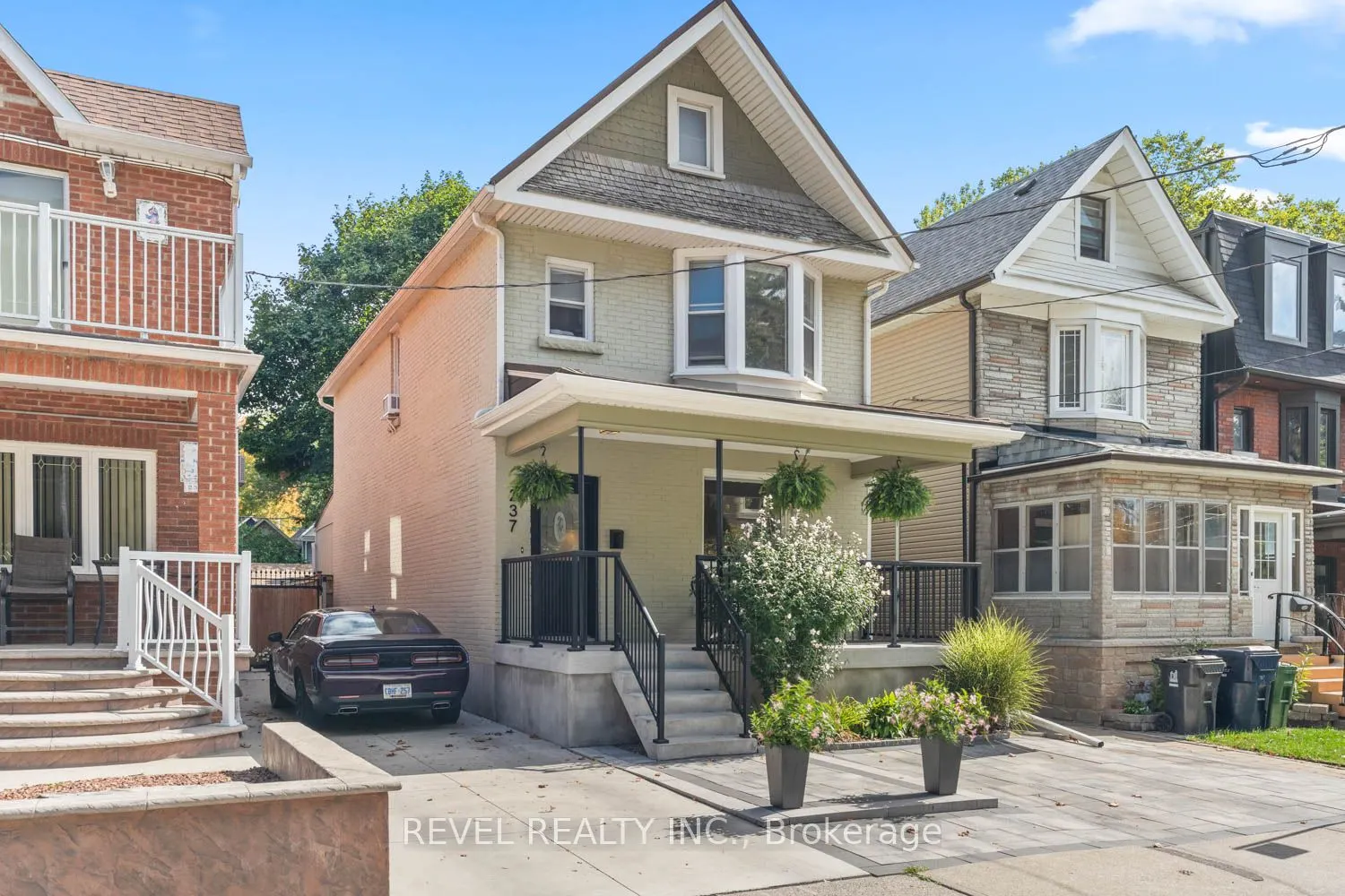 237 Bartlett Avenue