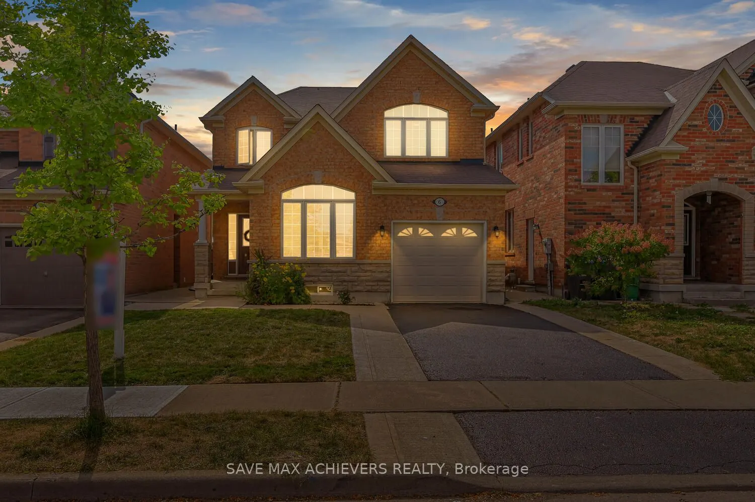 6 Seascape Crescent