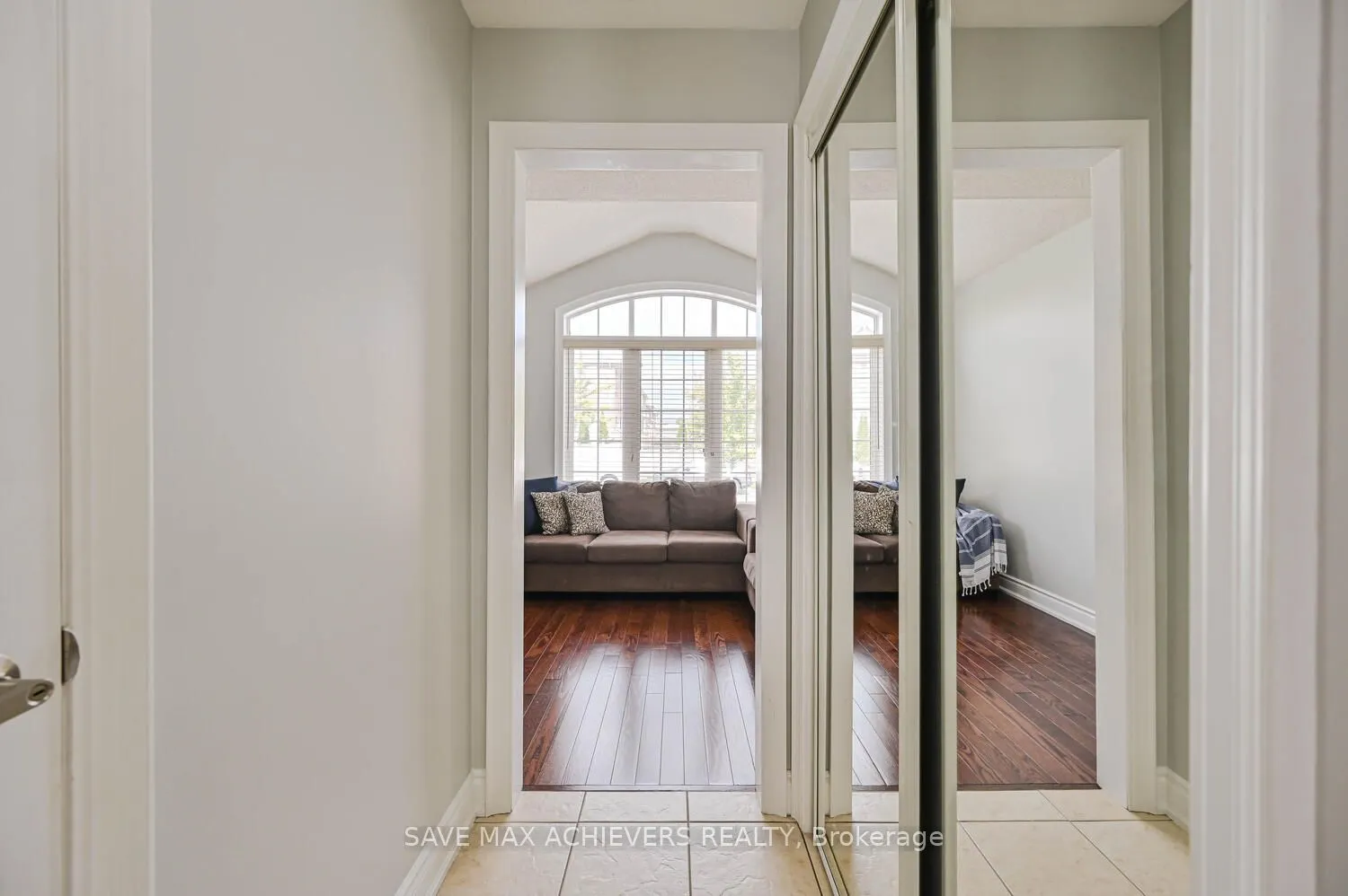 6 Seascape Crescent