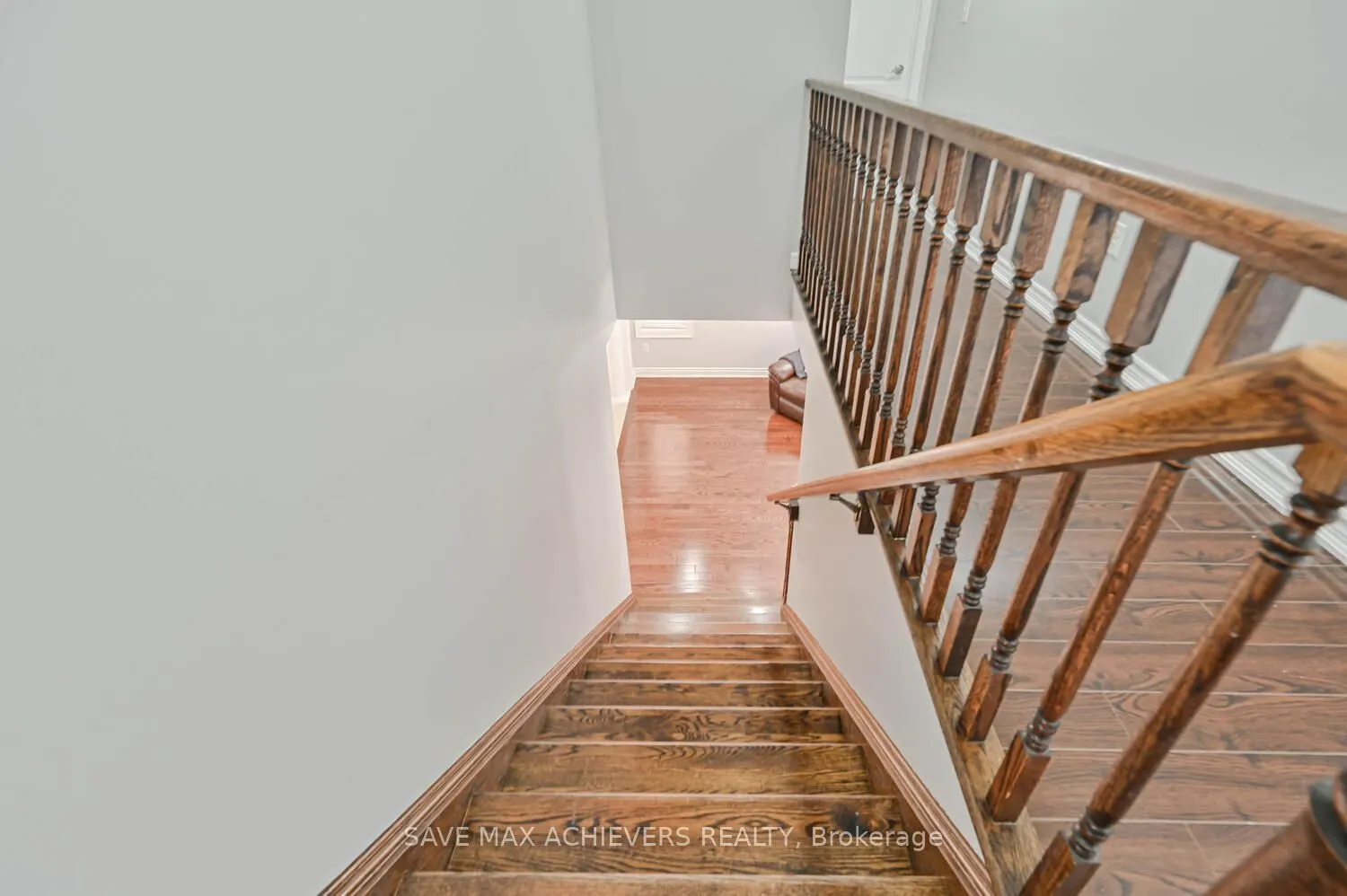 6 Seascape Crescent