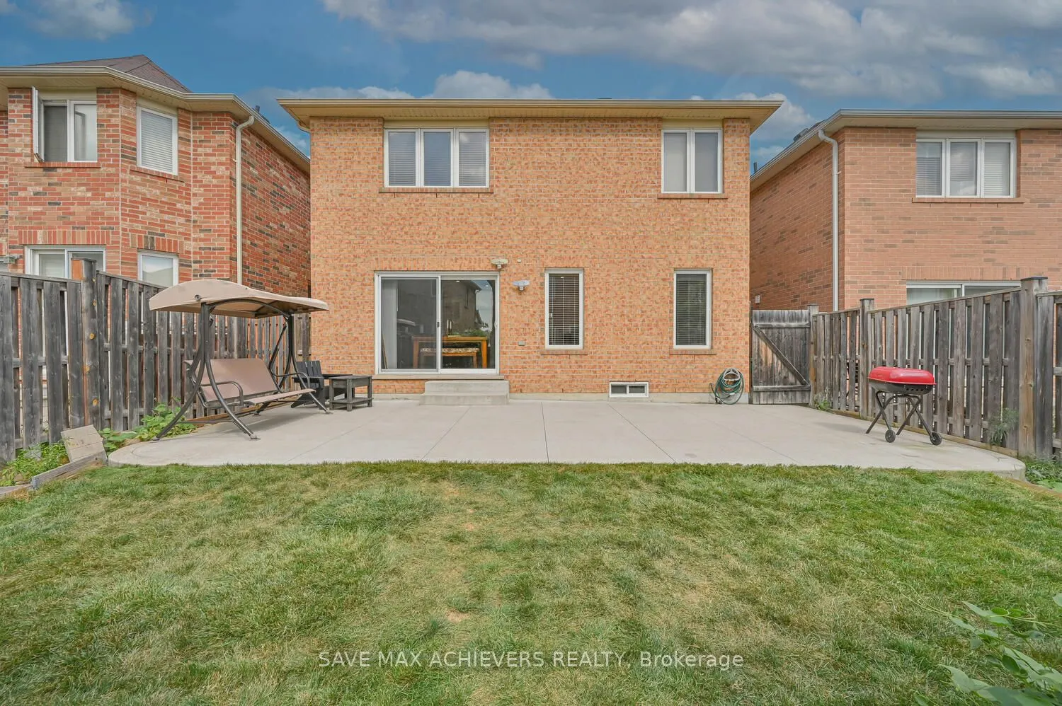 6 Seascape Crescent