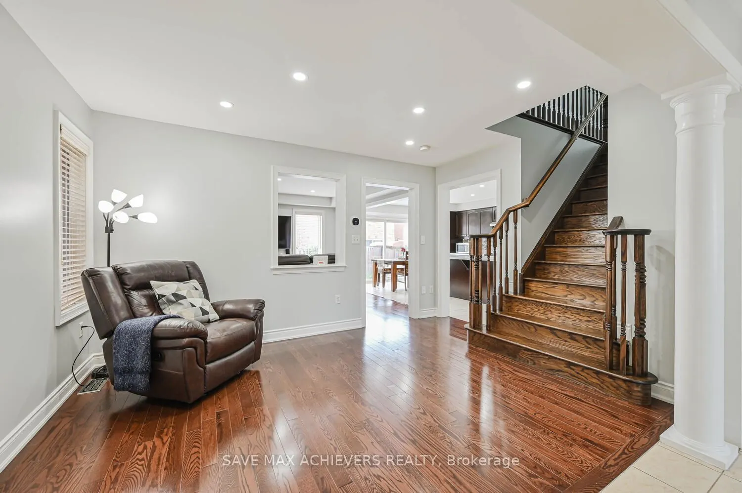 6 Seascape Crescent