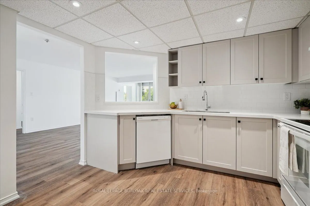 5090 Pinedale Avenue, #208