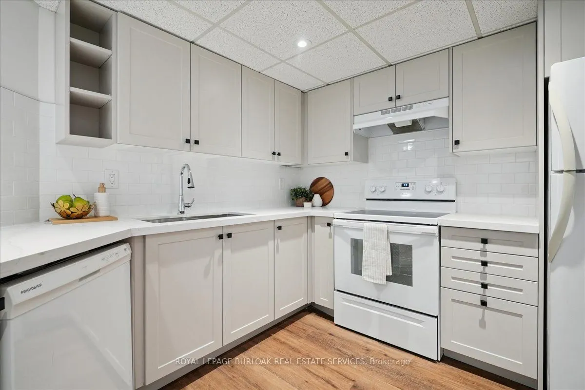 5090 Pinedale Avenue, #208