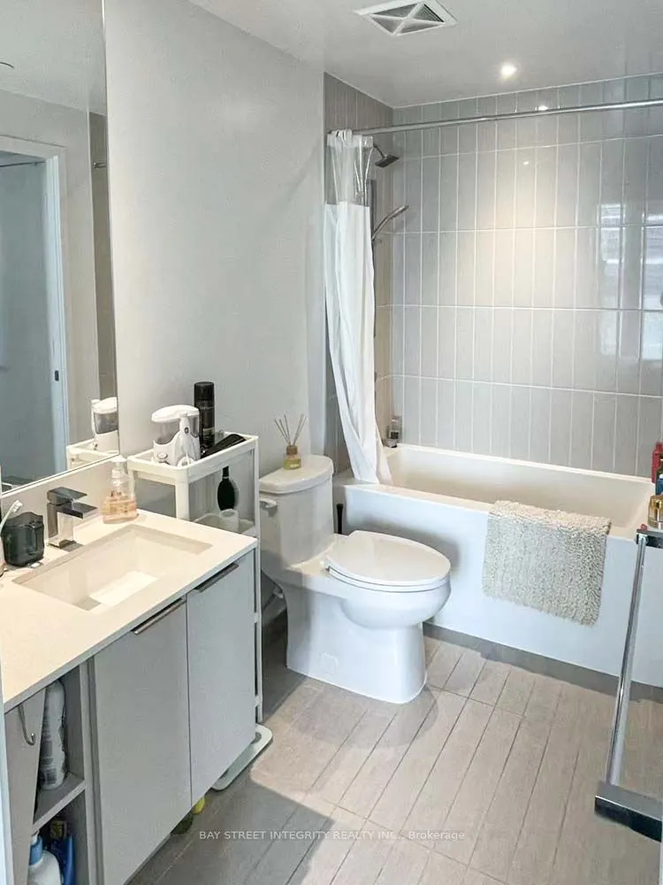3900 Confederation Parkway, #3706