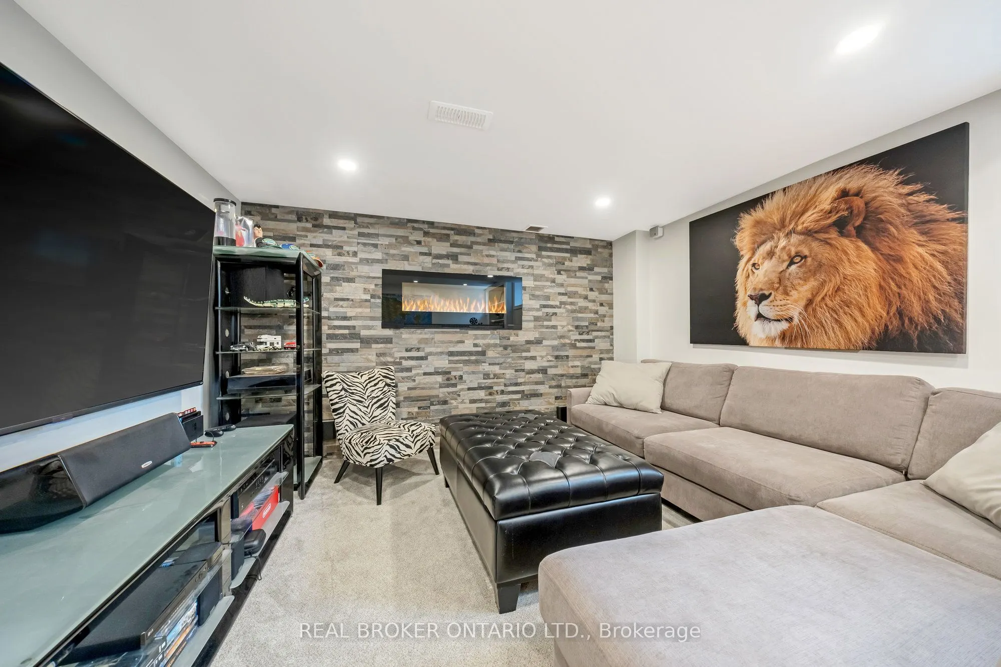 41 Diamond Leaf Lane