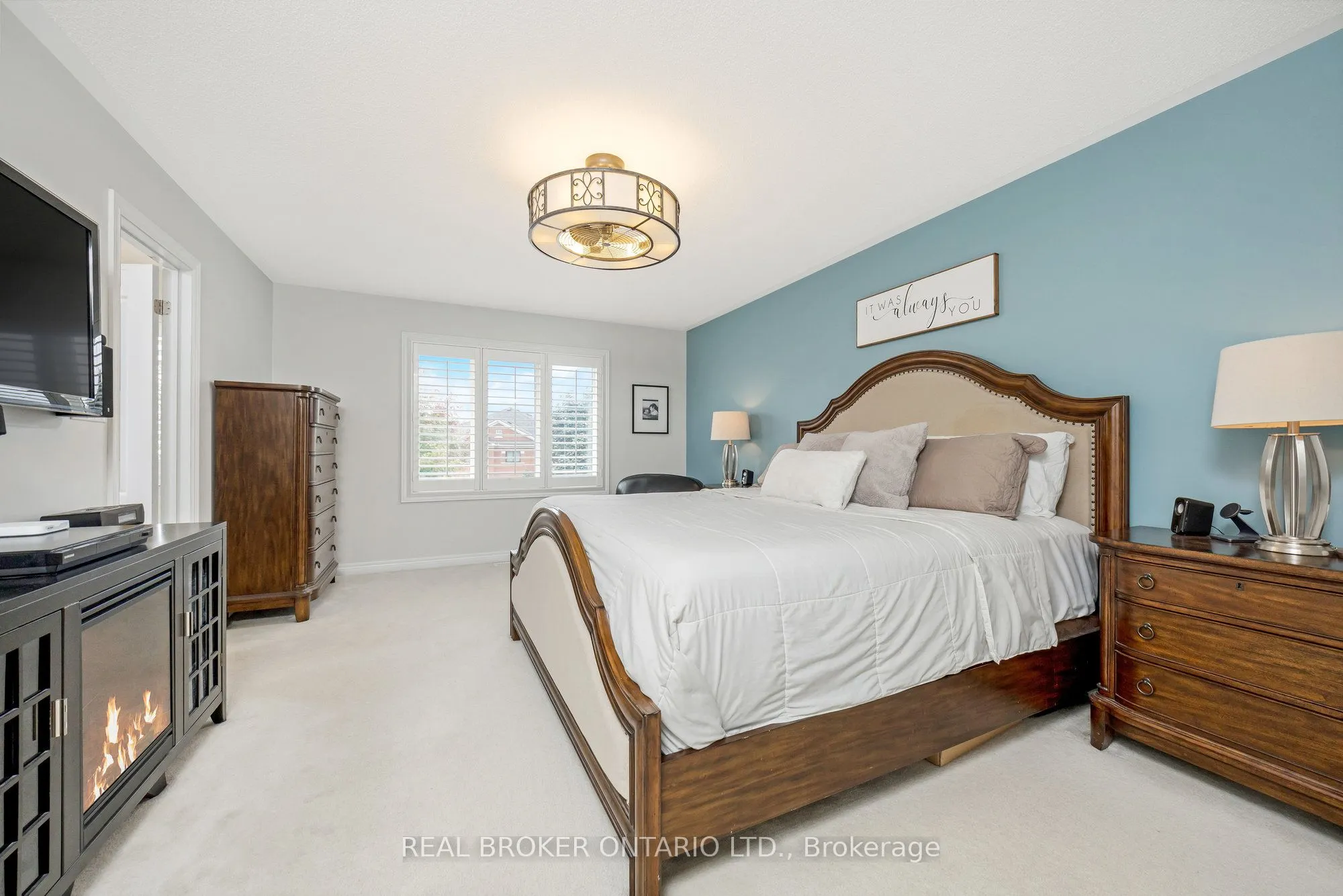 41 Diamond Leaf Lane