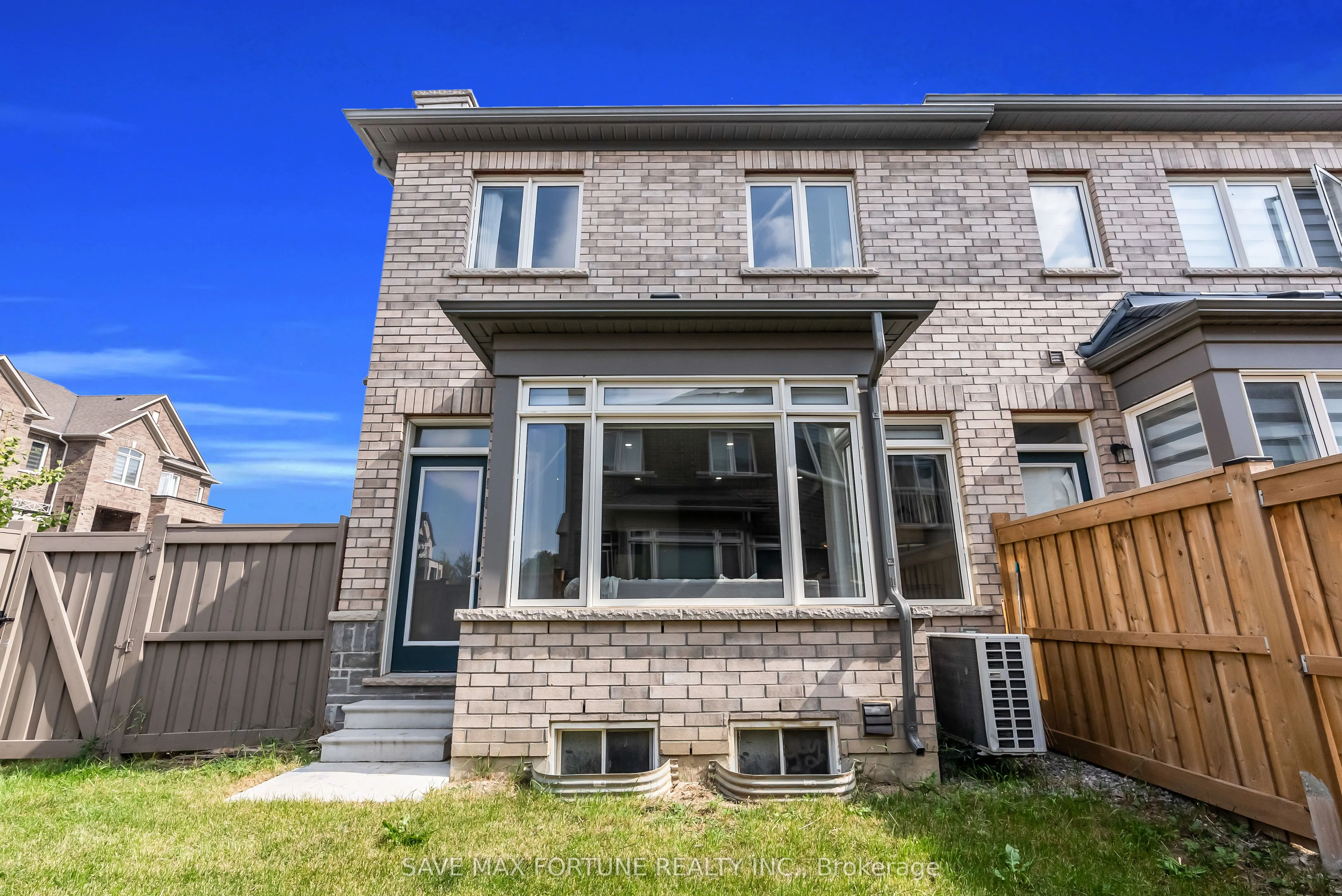 28 Gemma Place