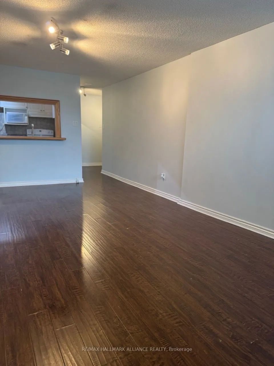 4205 Shipp Drive, #208