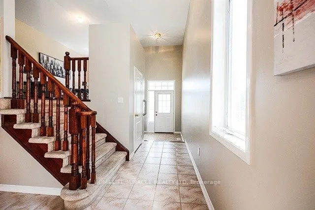 120 River Rock Crescent