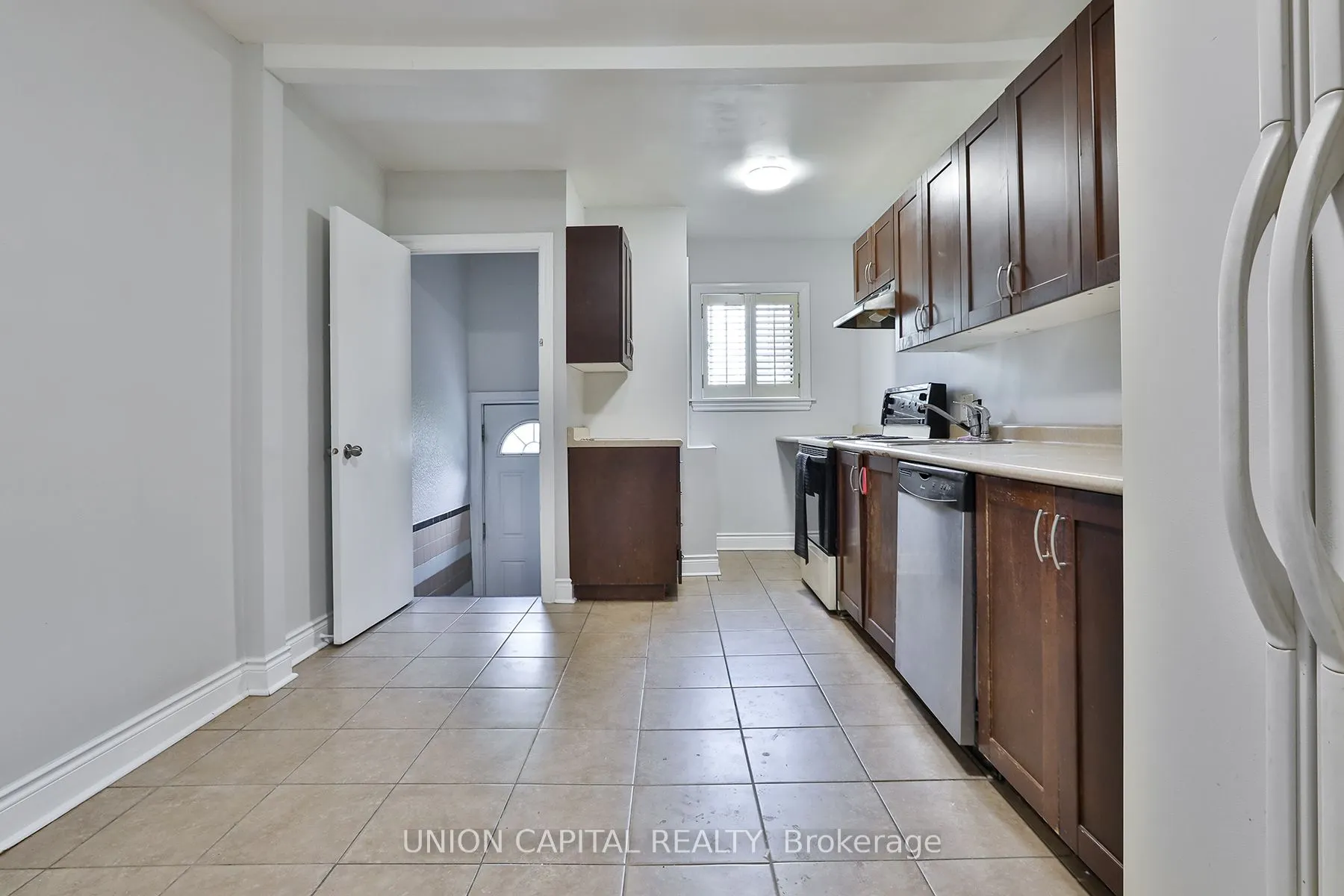 38 Claver Avenue