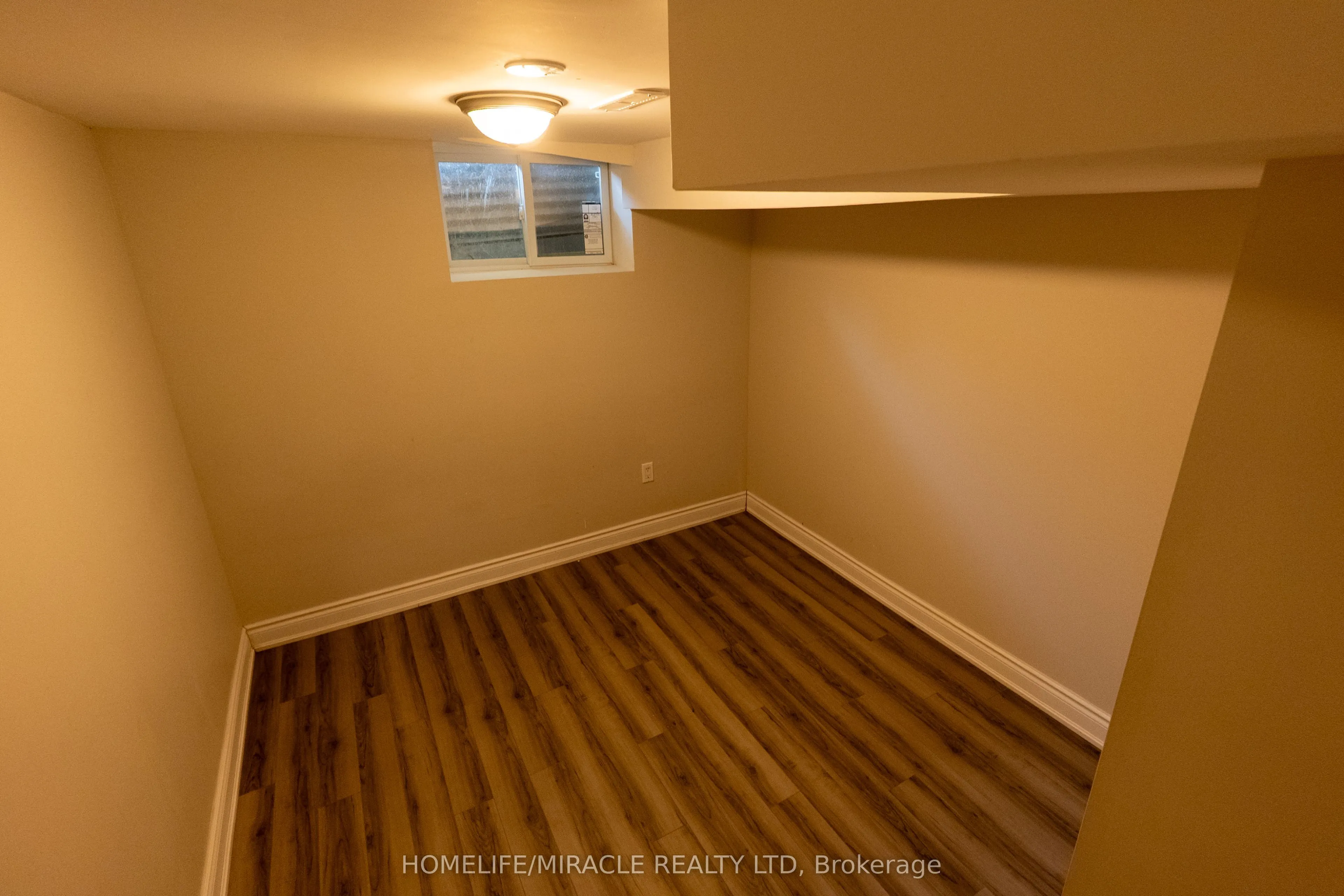 12 Bruback Road
