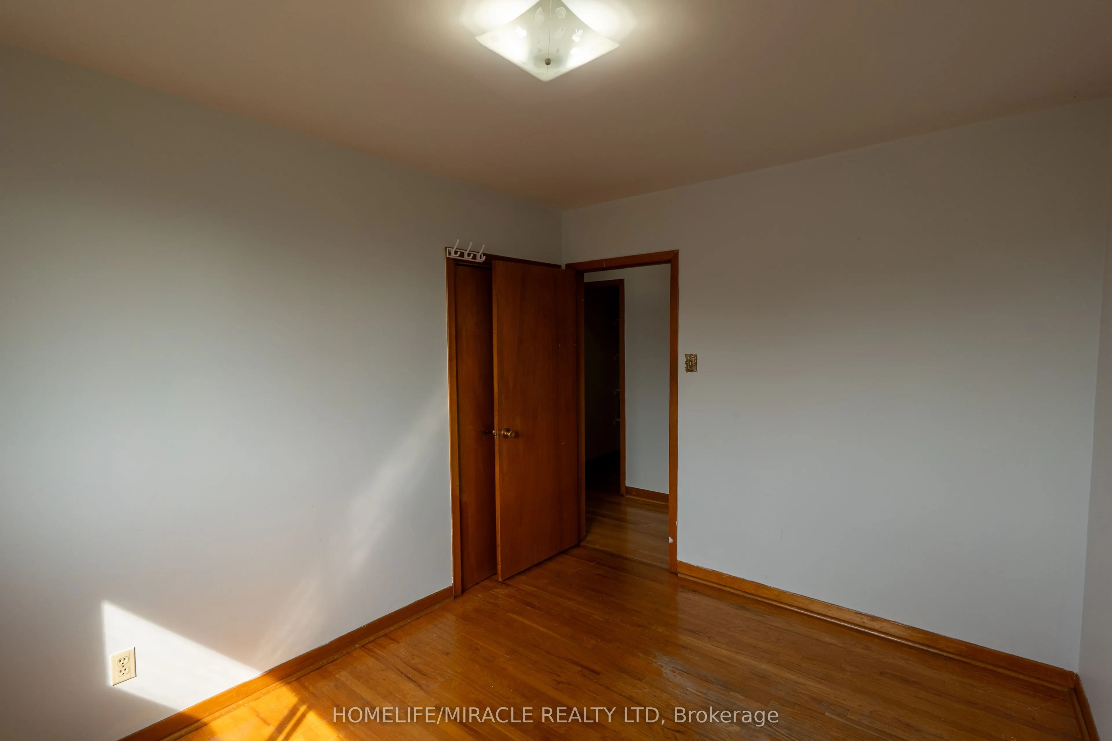 12 Bruback Road