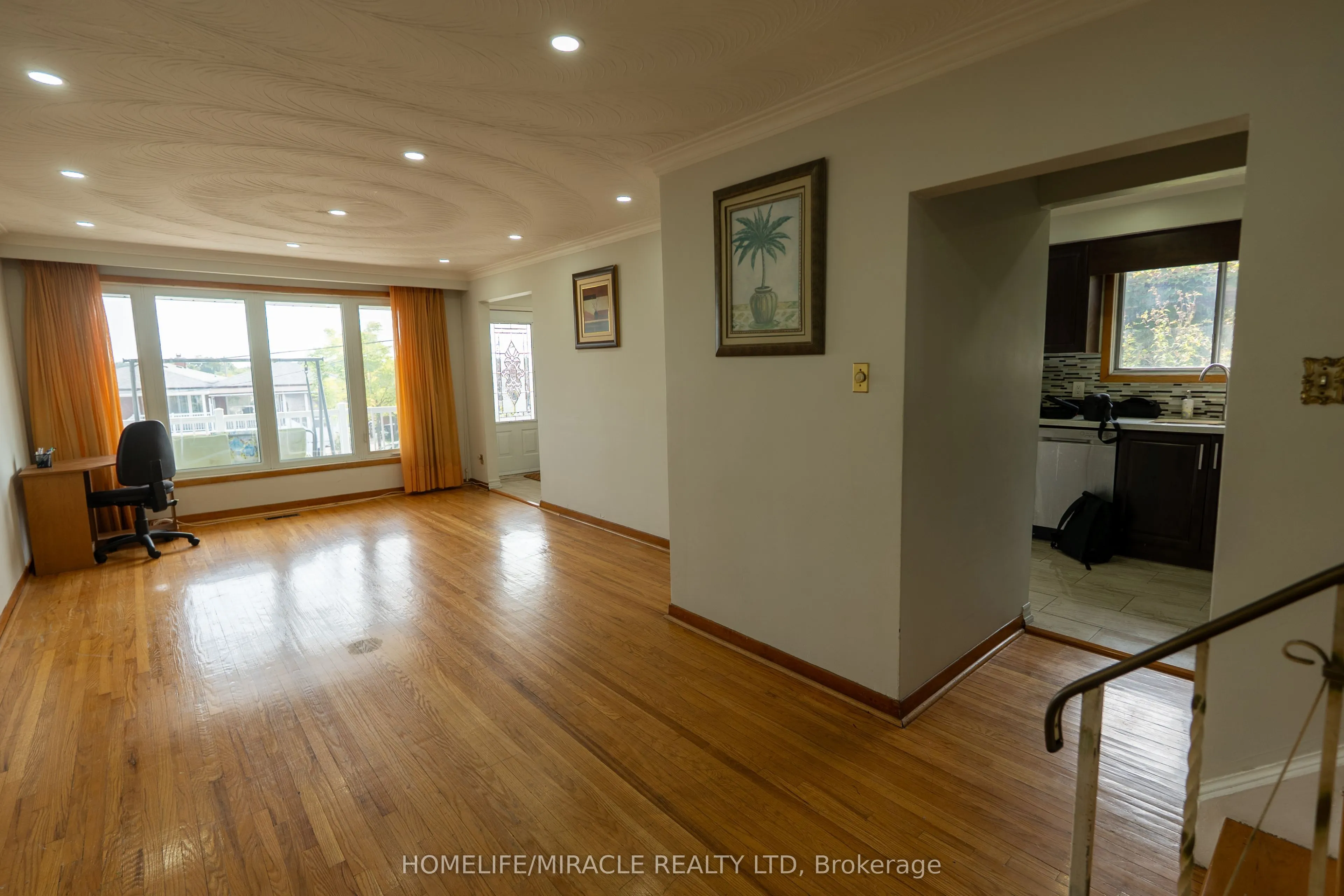 12 Bruback Road