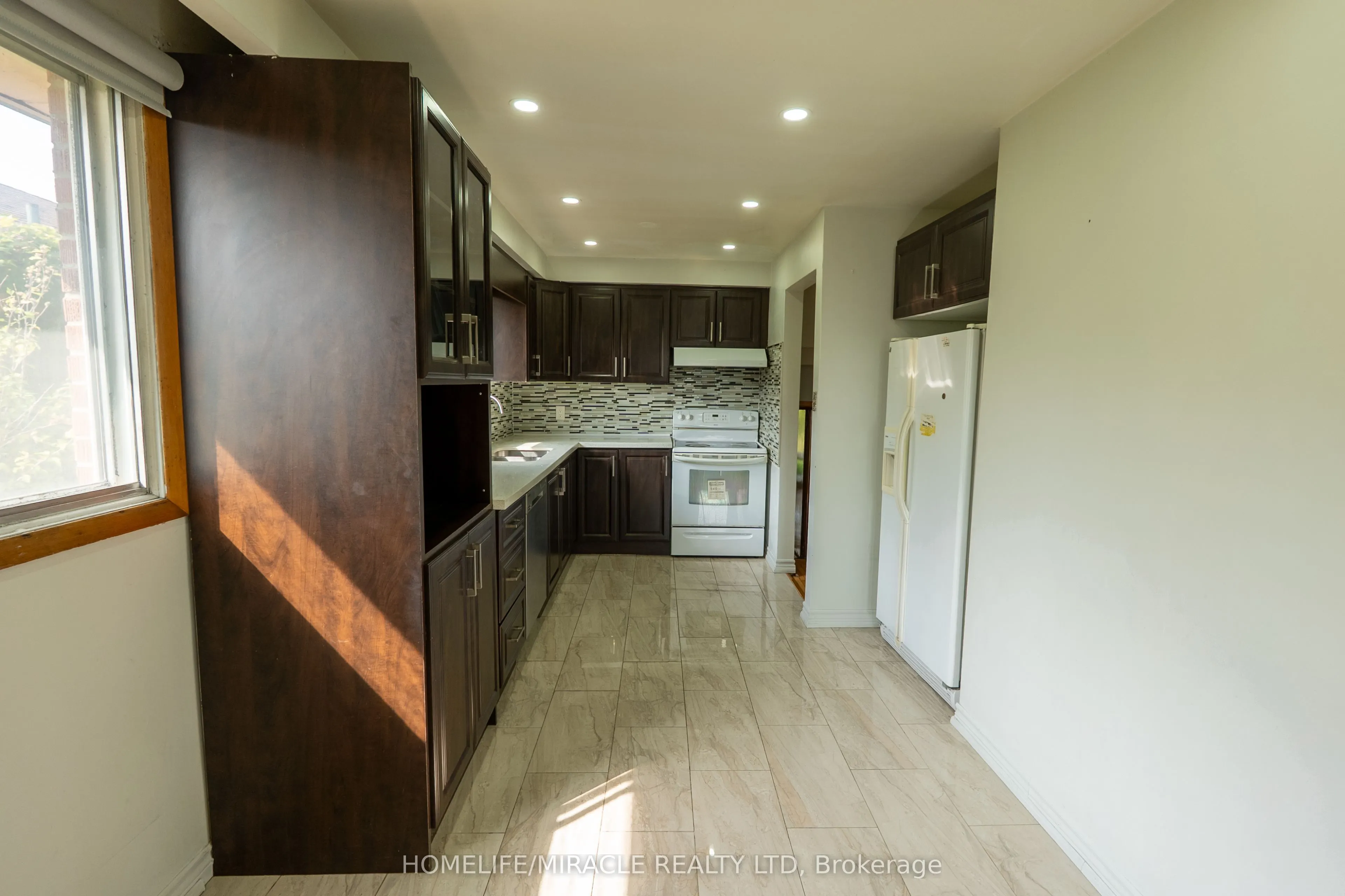 12 Bruback Road