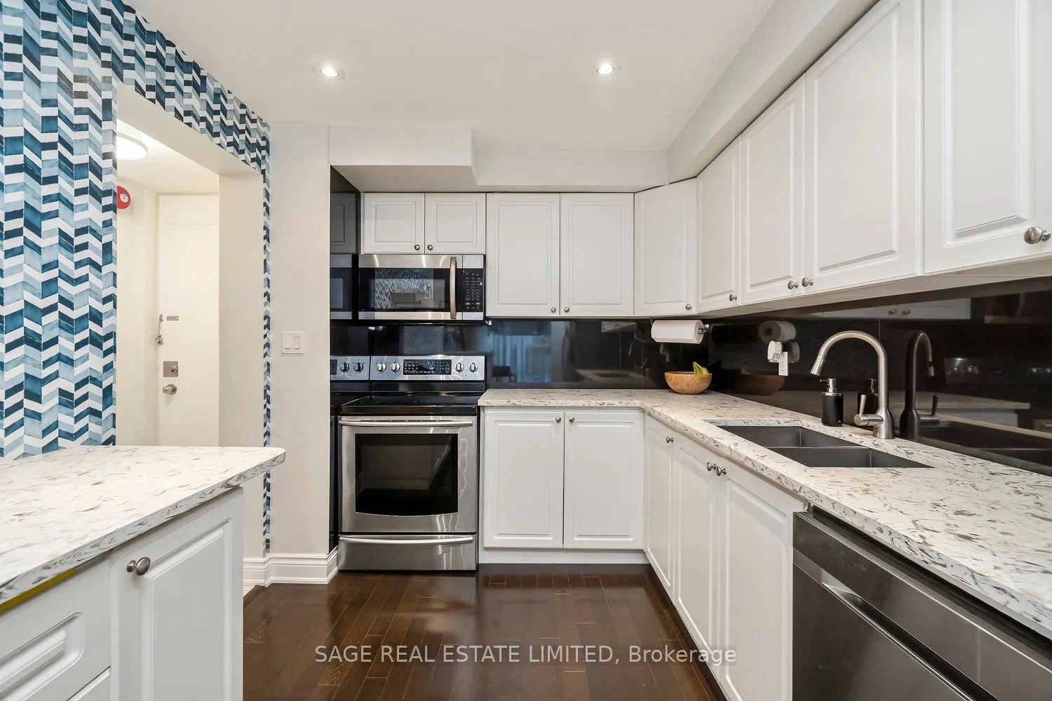 3308 The Credit Woodlands, #16