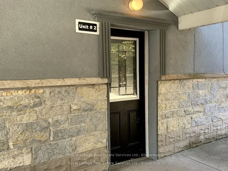 1033 Gardner Avenue, #2