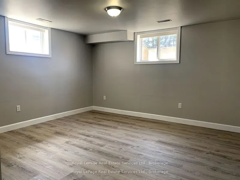 1033 Gardner Avenue, #2