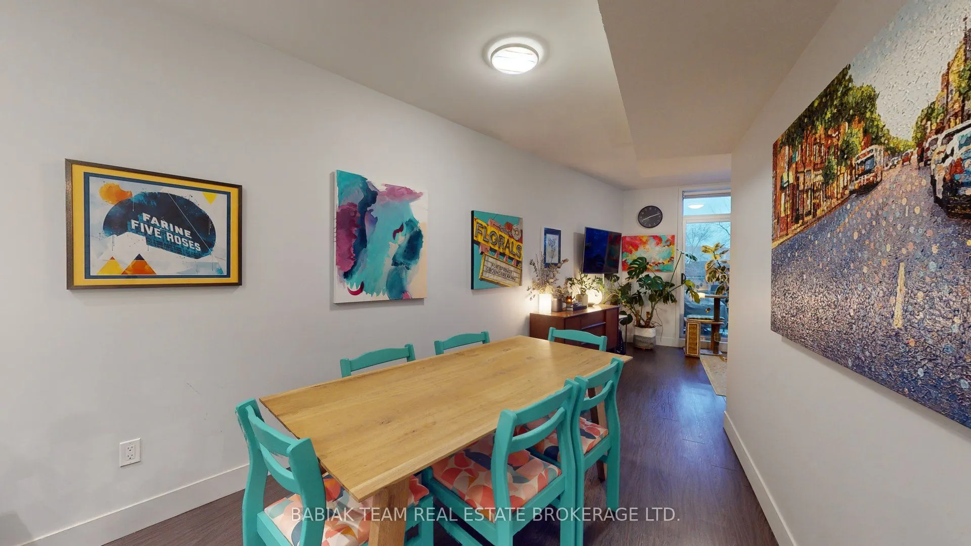 332 High Park Avenue, #301