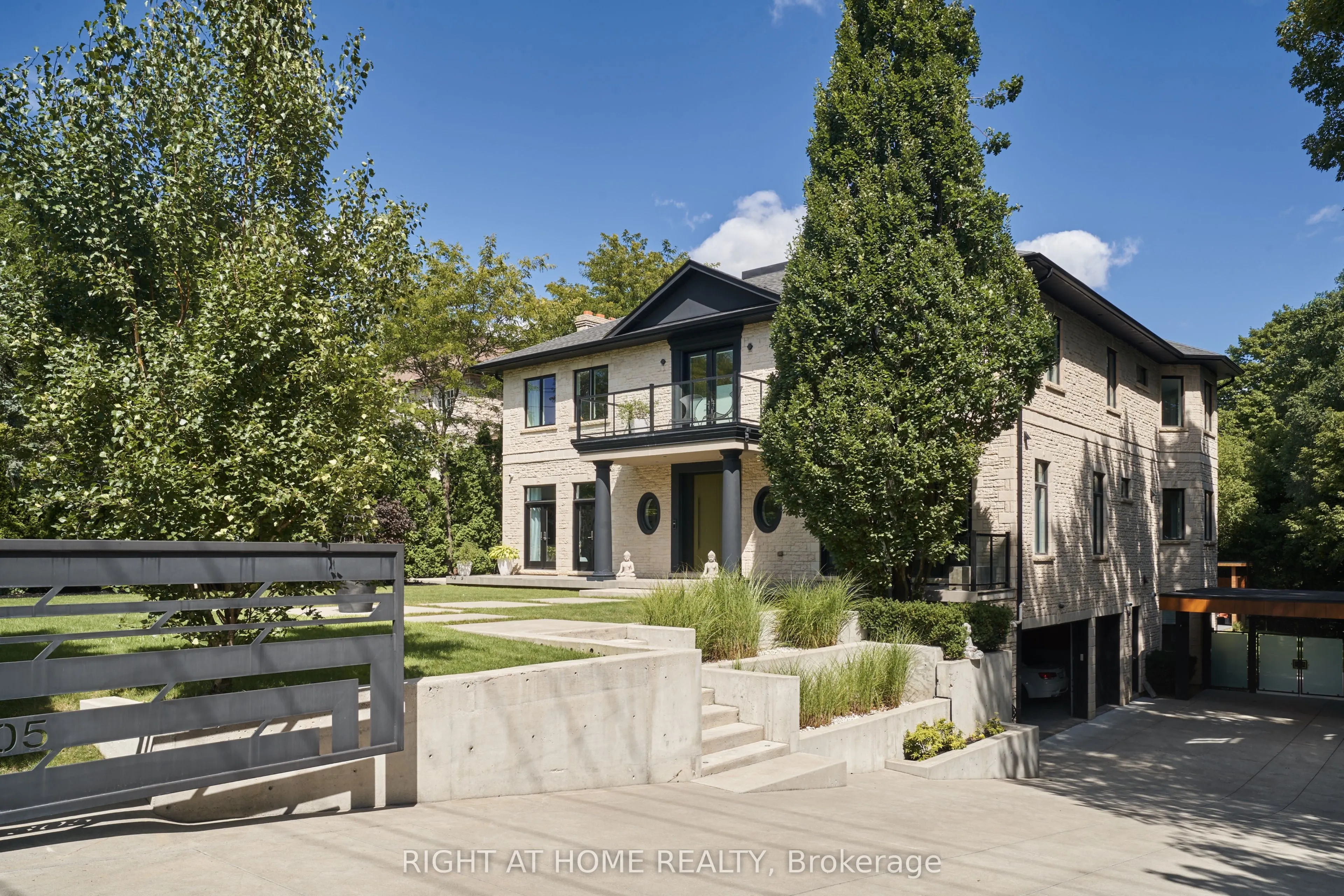 1305 Royal York Road