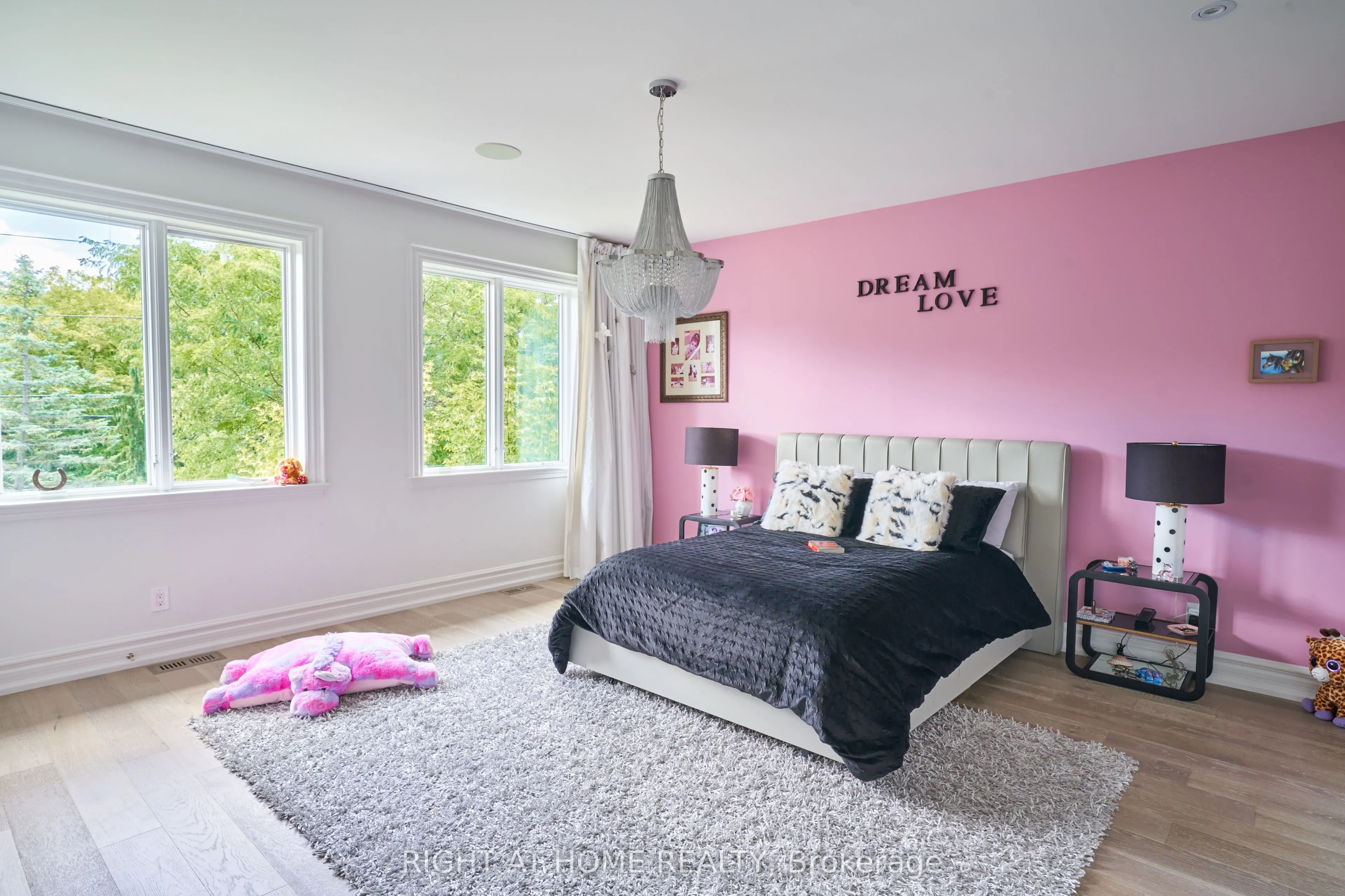 1305 Royal York Road